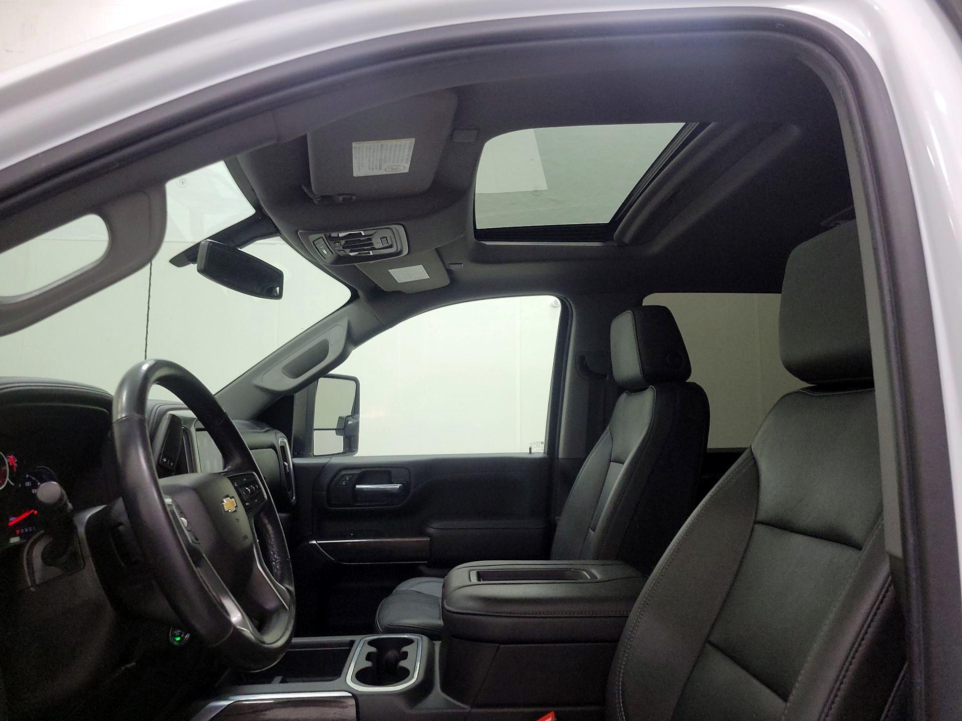 Thumbnail: 2021 Chevrolet Silverado 2500 - 19