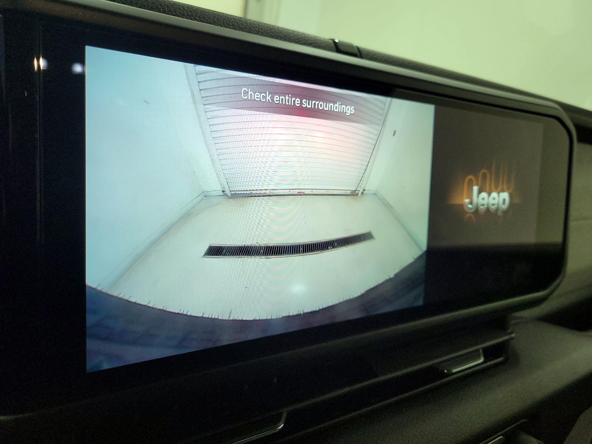 Thumbnail: 2025 Jeep Wrangler - 14