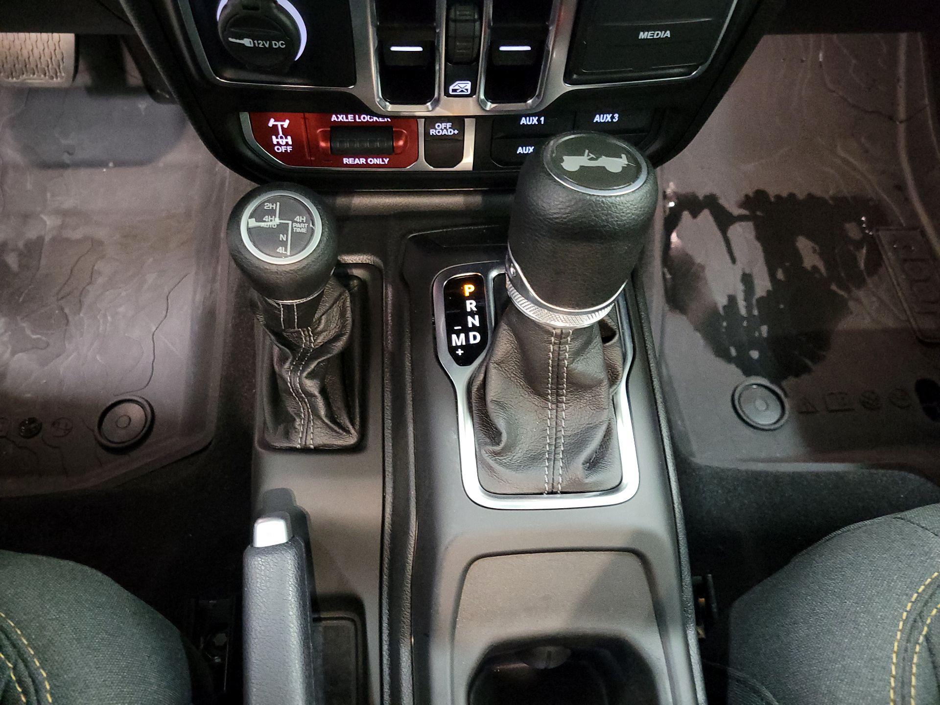 Thumbnail: 2025 Jeep Wrangler - 17