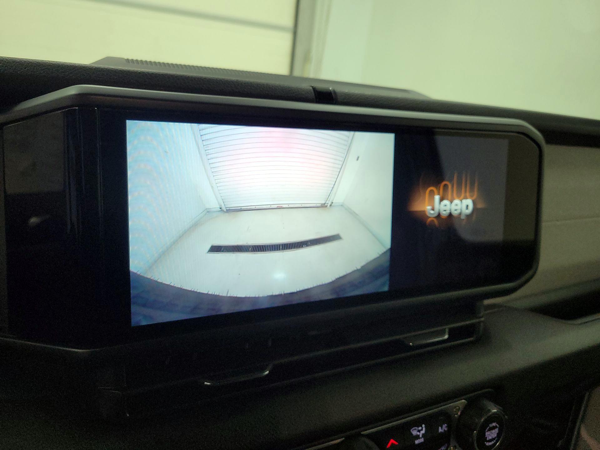 Thumbnail: 2025 Jeep Wrangler - 19