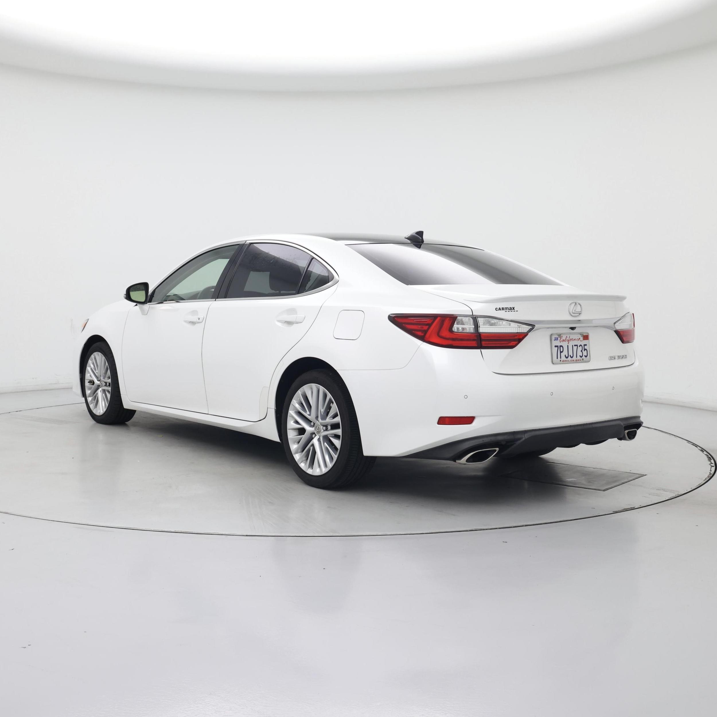 Thumbnail: 2016 Lexus ES - 2