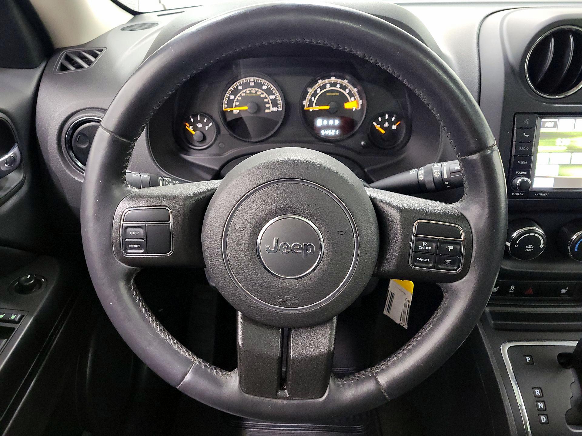 Thumbnail: 2017 Jeep Patriot - 10