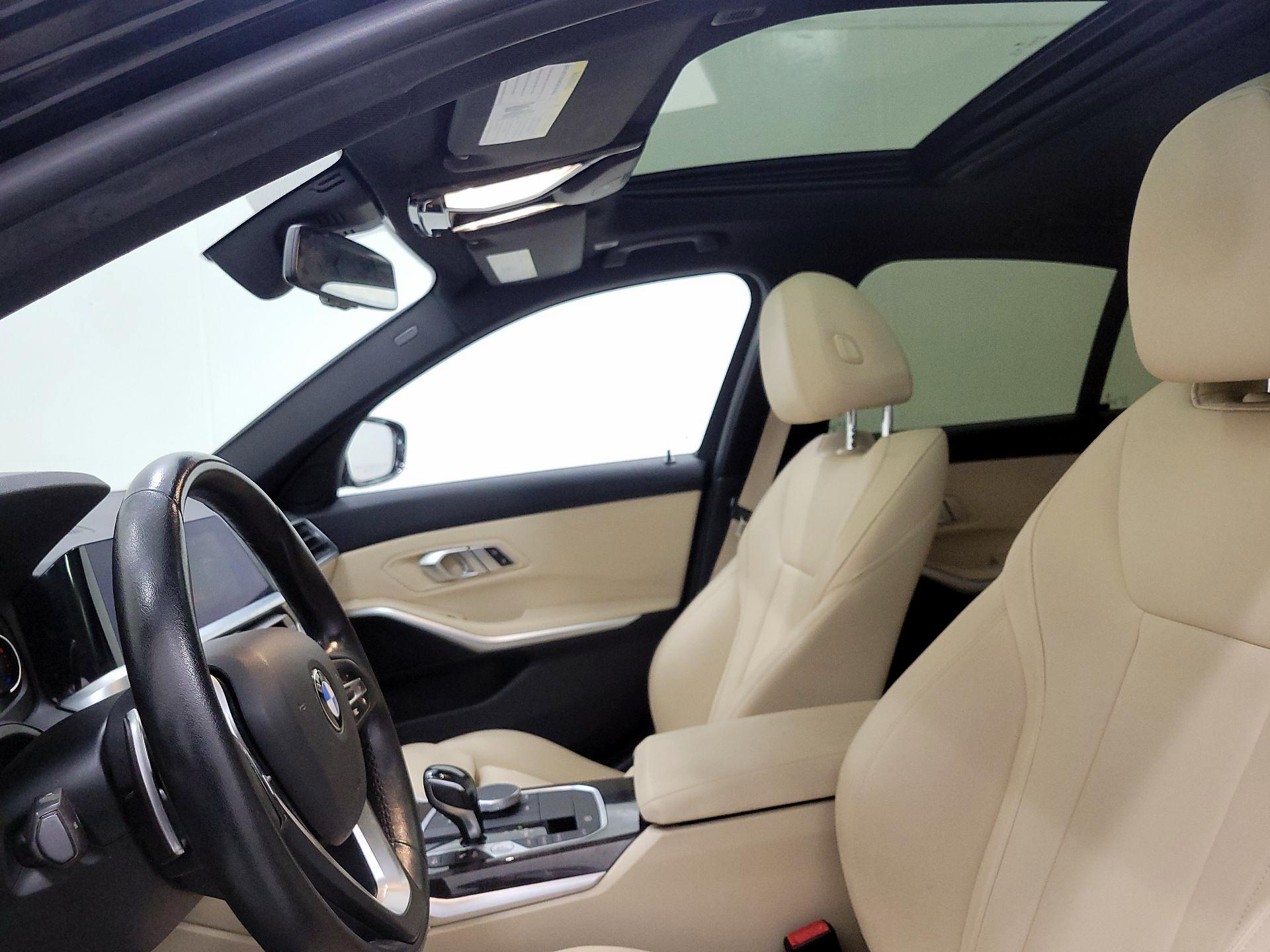 Thumbnail: 2019 BMW 3 Series - 19