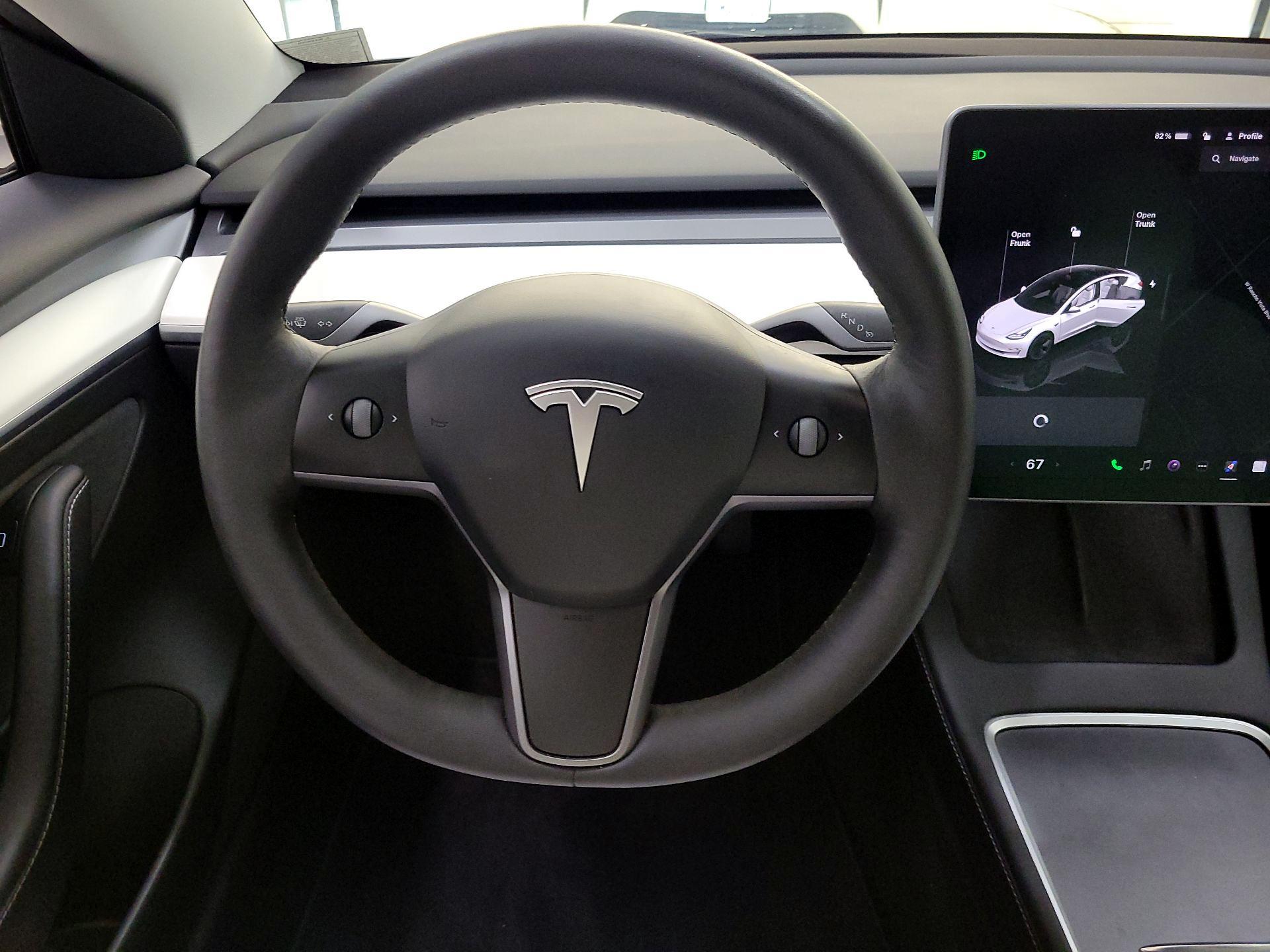 Thumbnail: 2022 Tesla Model 3 - 10