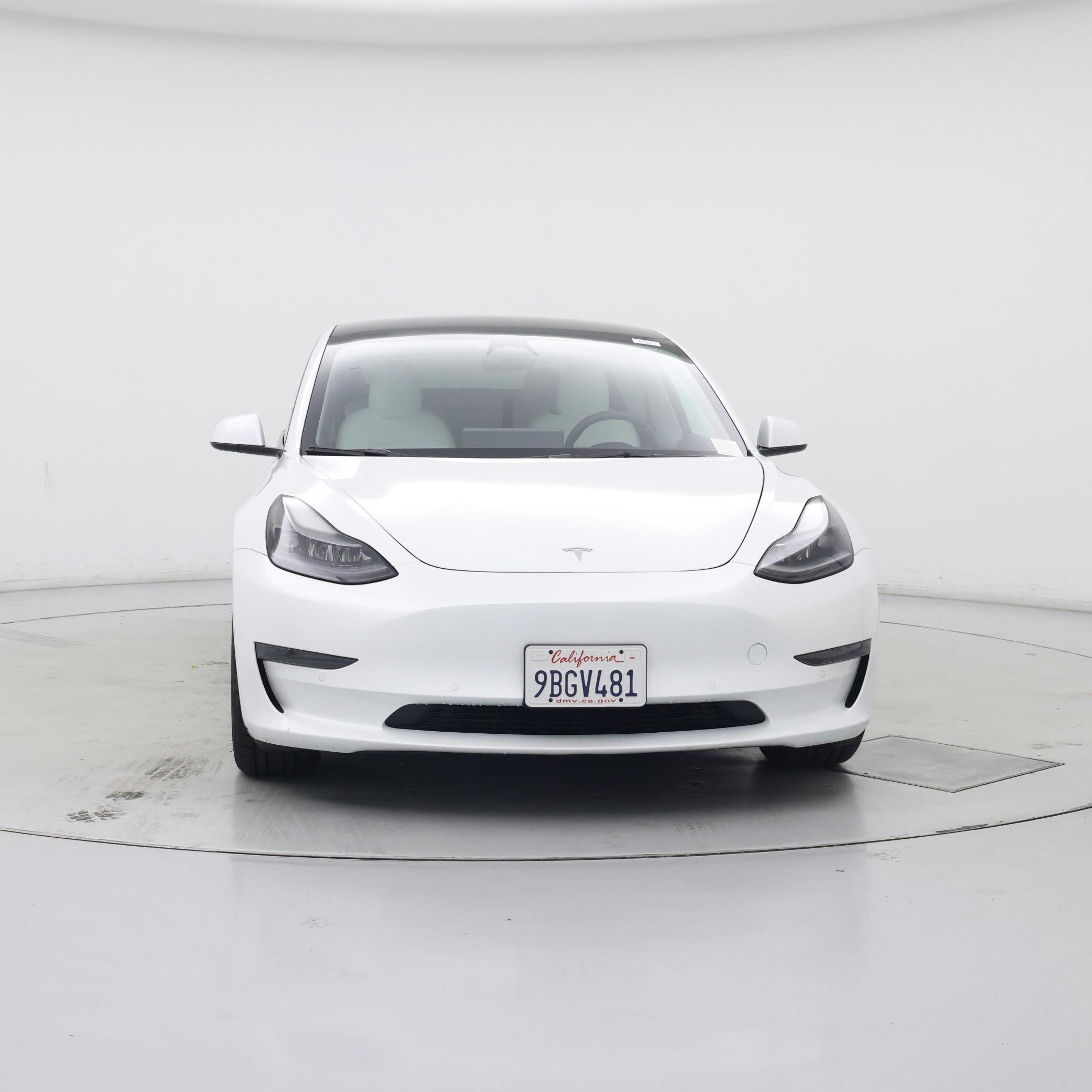 Thumbnail: 2022 Tesla Model 3 - 5