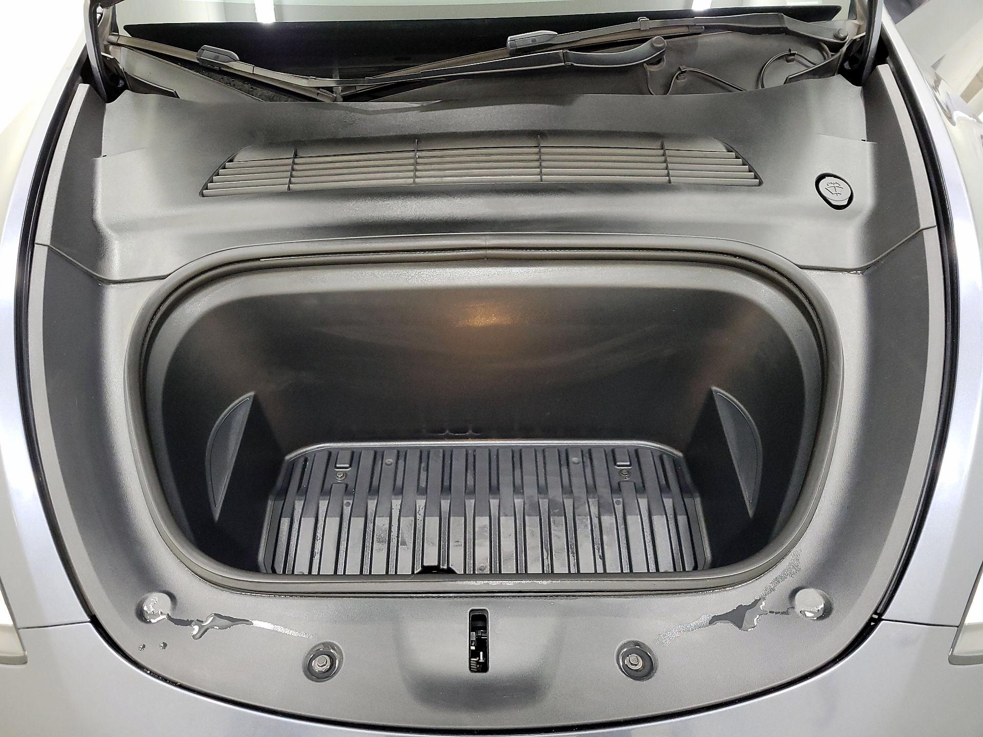 Thumbnail: 2023 Tesla Model Y - 20