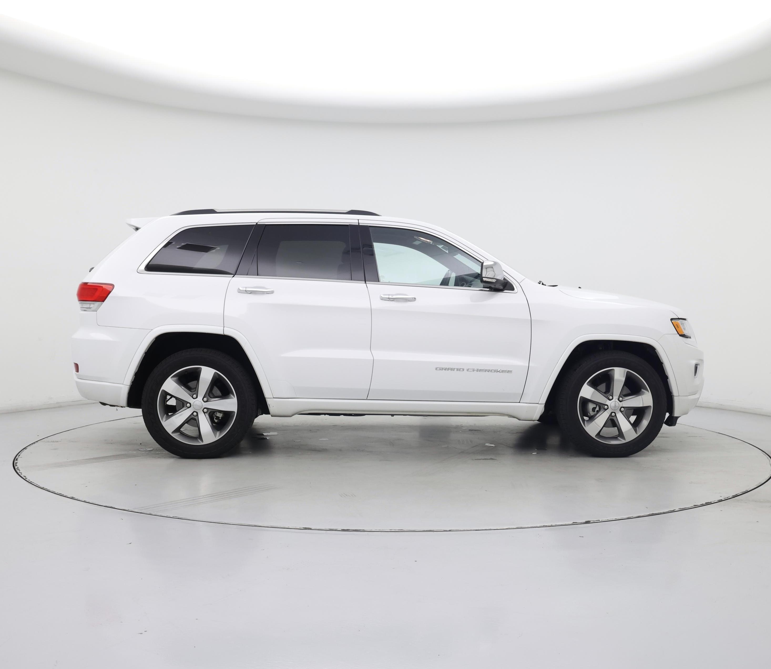 Thumbnail: 2015 Jeep Grand Cherokee - 7