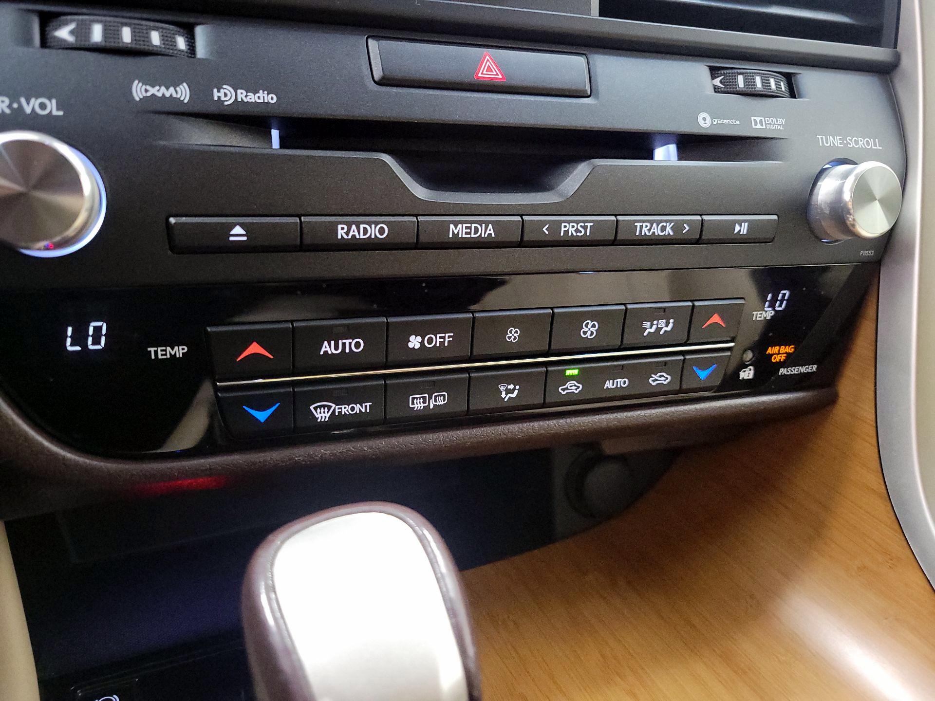 Thumbnail: 2017 Lexus RX - 17