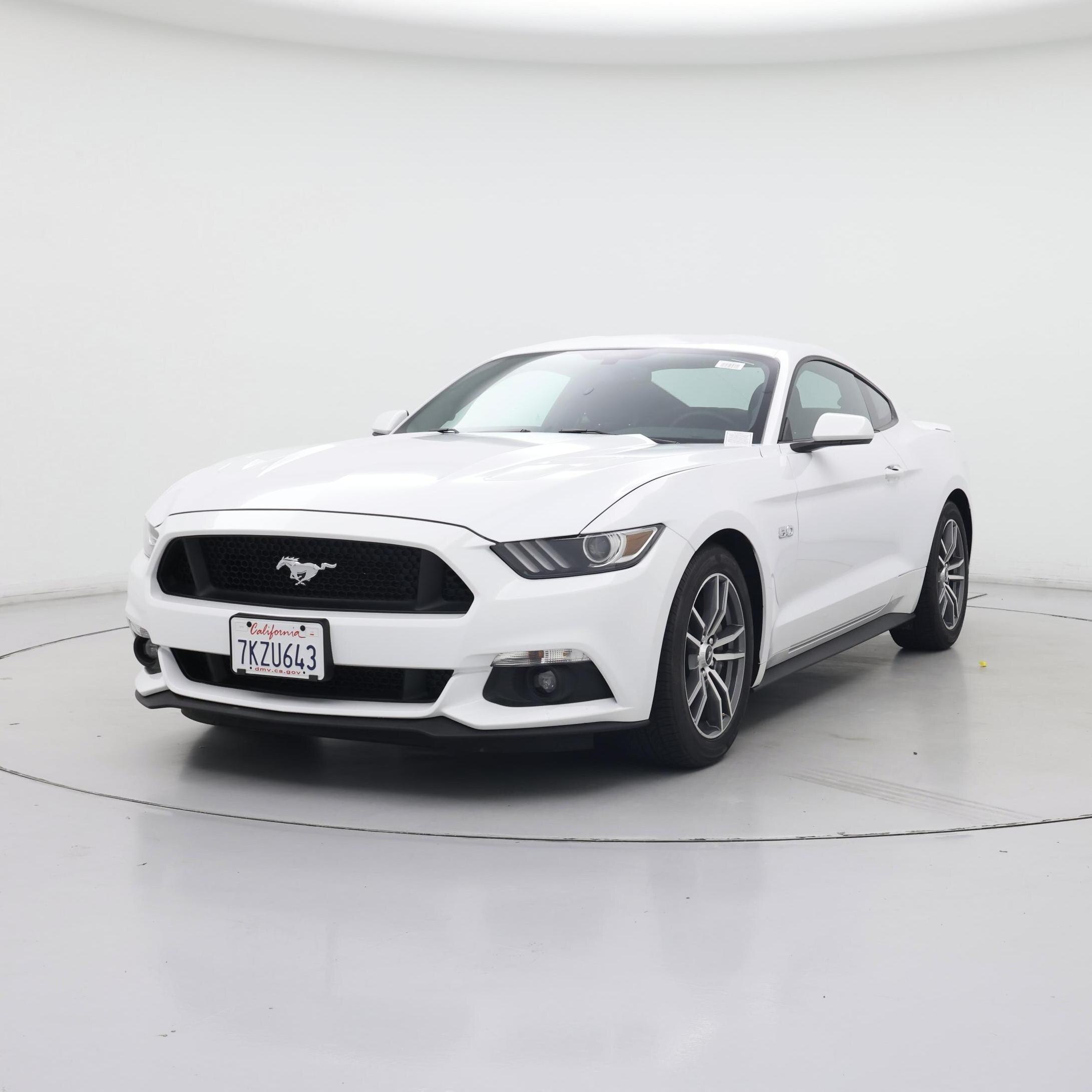 Thumbnail: 2015 Ford Mustang - 4