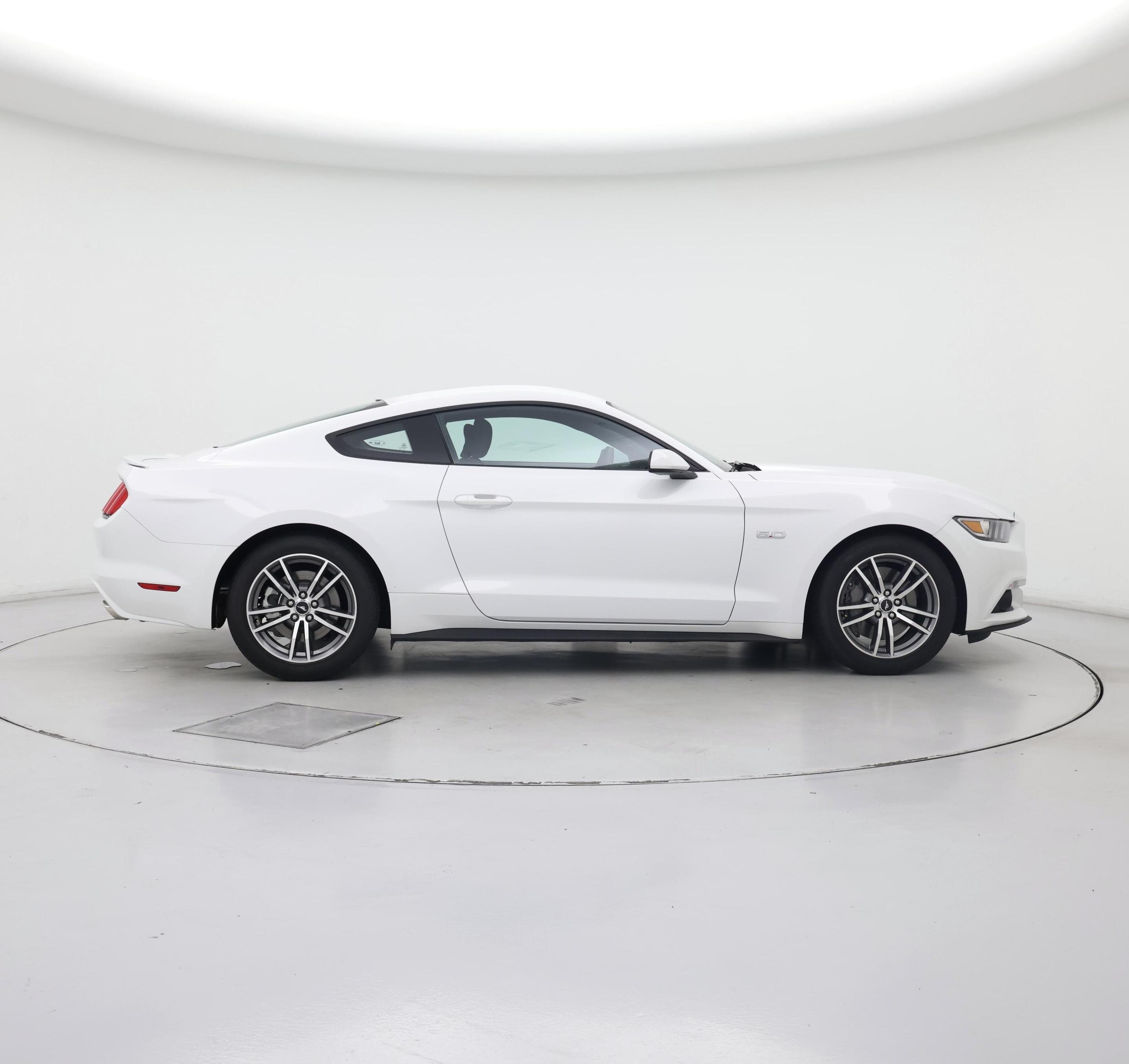 Thumbnail: 2015 Ford Mustang - 7