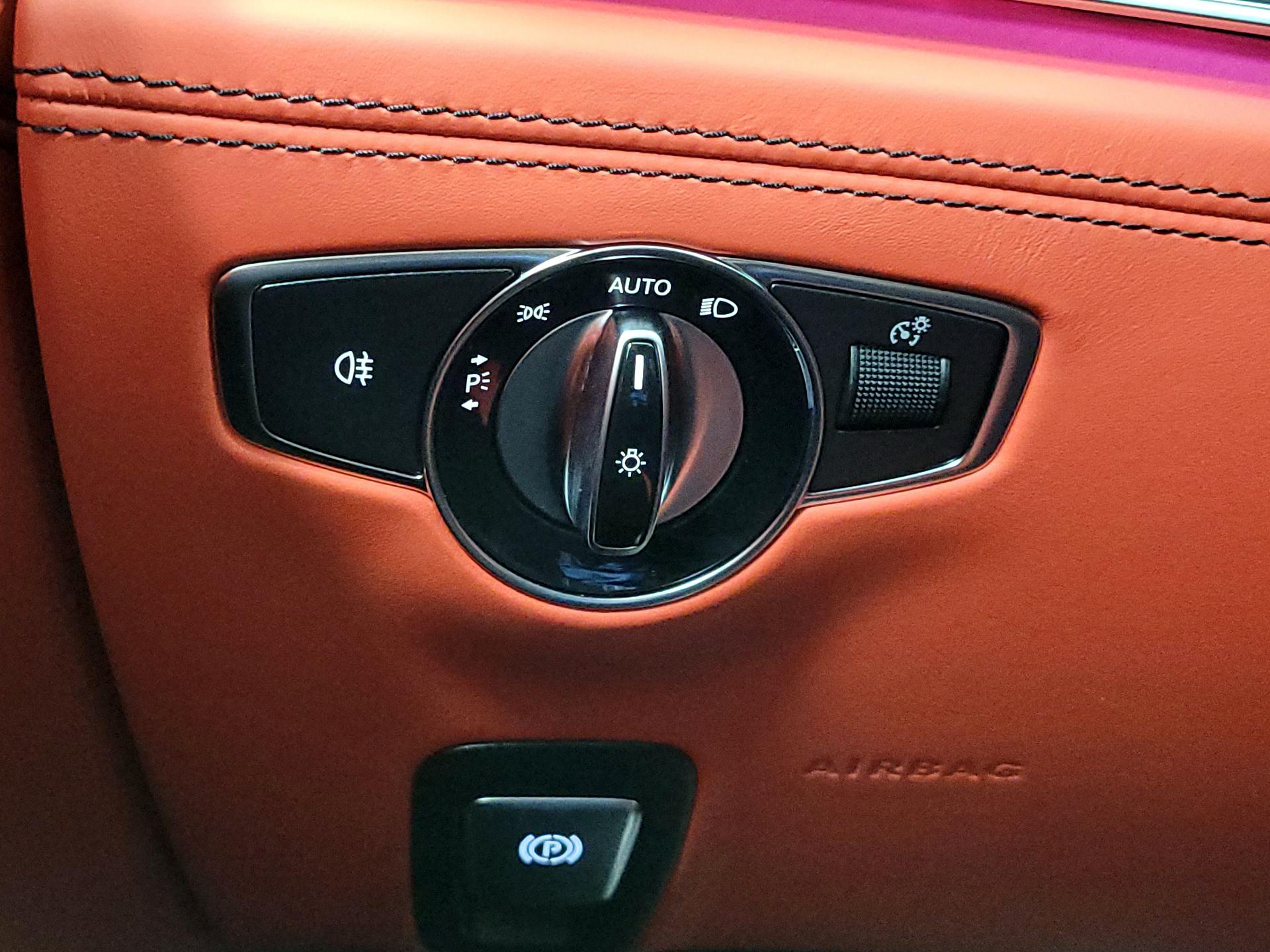 Thumbnail: 2024 Mercedes-Benz AMG GT - 13