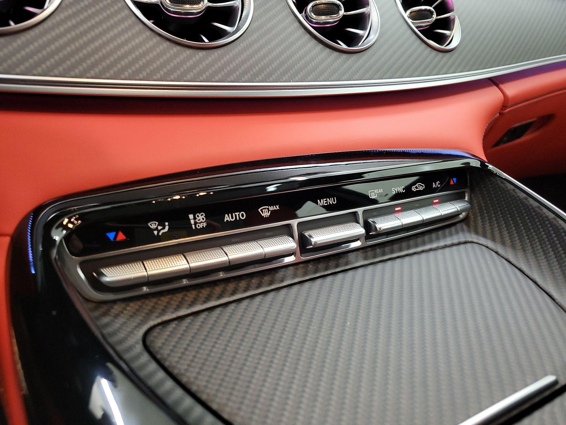 Thumbnail: 2024 Mercedes-Benz AMG GT - 17