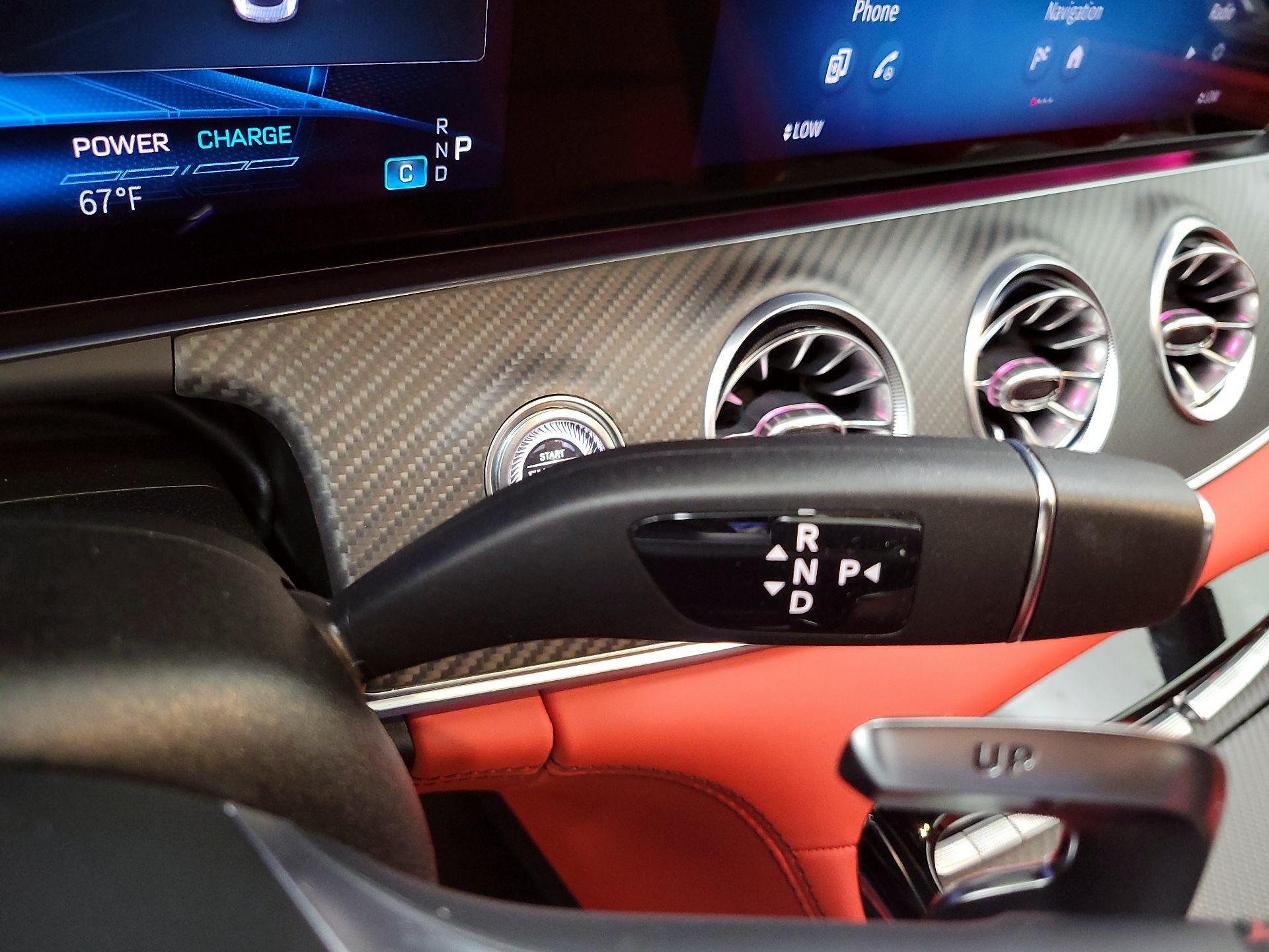 Thumbnail: 2024 Mercedes-Benz AMG GT - 18