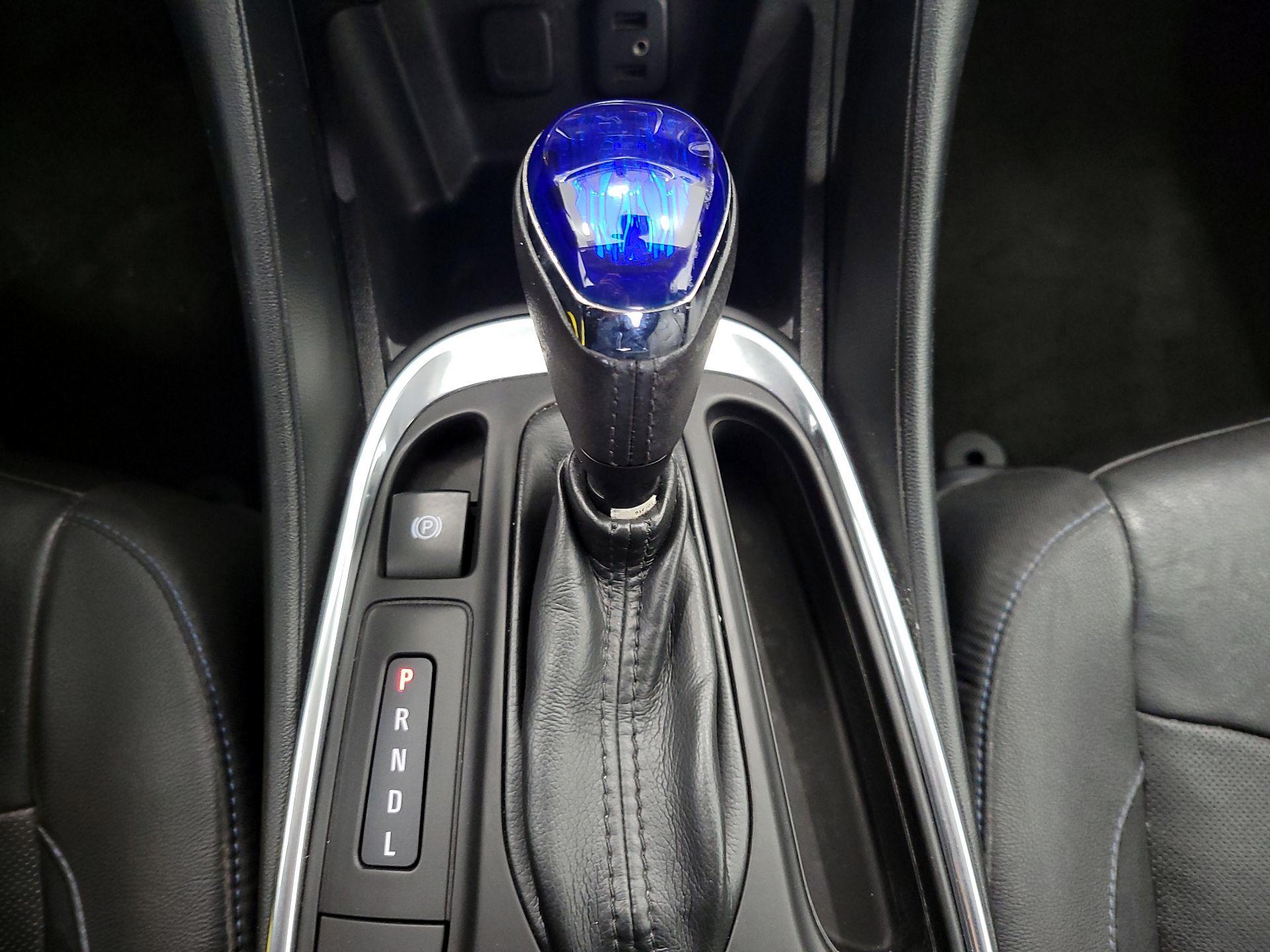 Thumbnail: 2017 Chevrolet Volt - 17