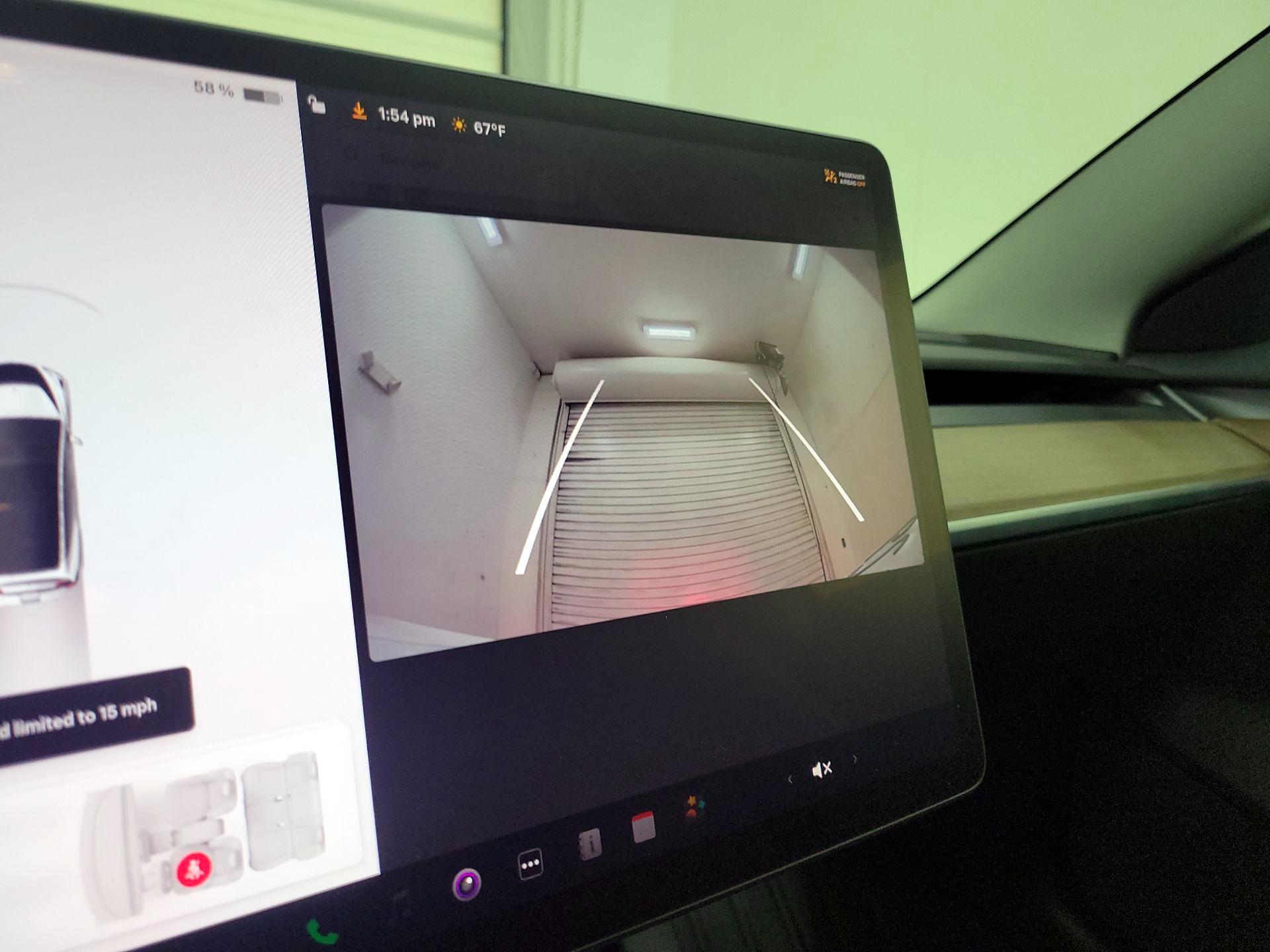 Thumbnail: 2022 Tesla Model 3 - 14