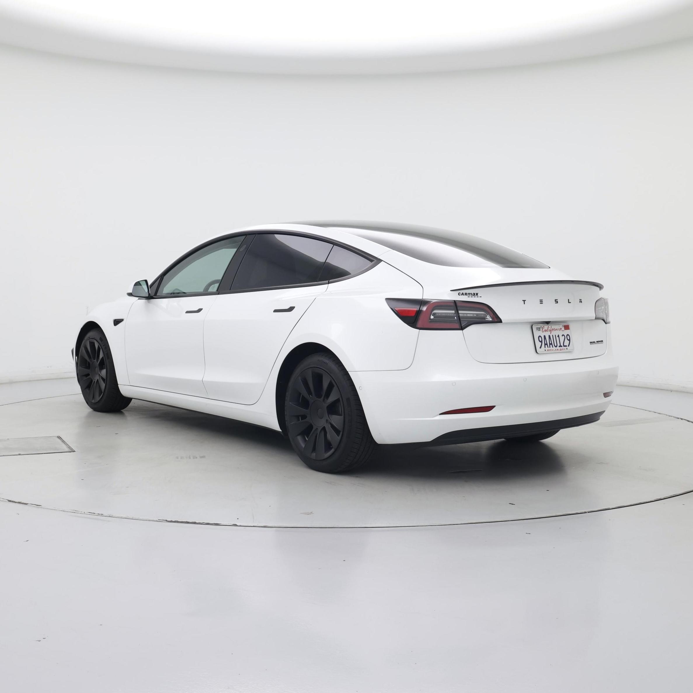 Thumbnail: 2022 Tesla Model 3 - 2