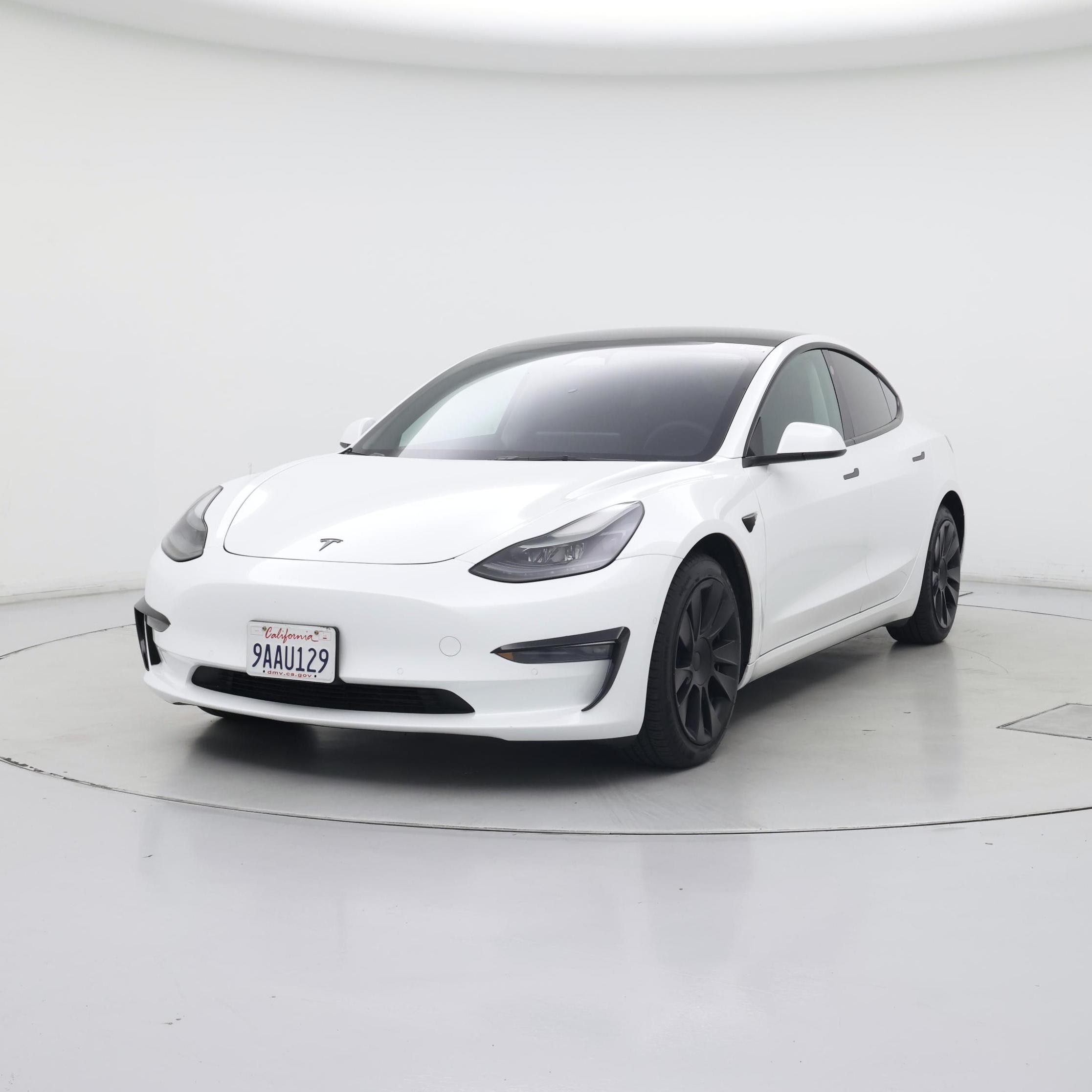 Thumbnail: 2022 Tesla Model 3 - 4