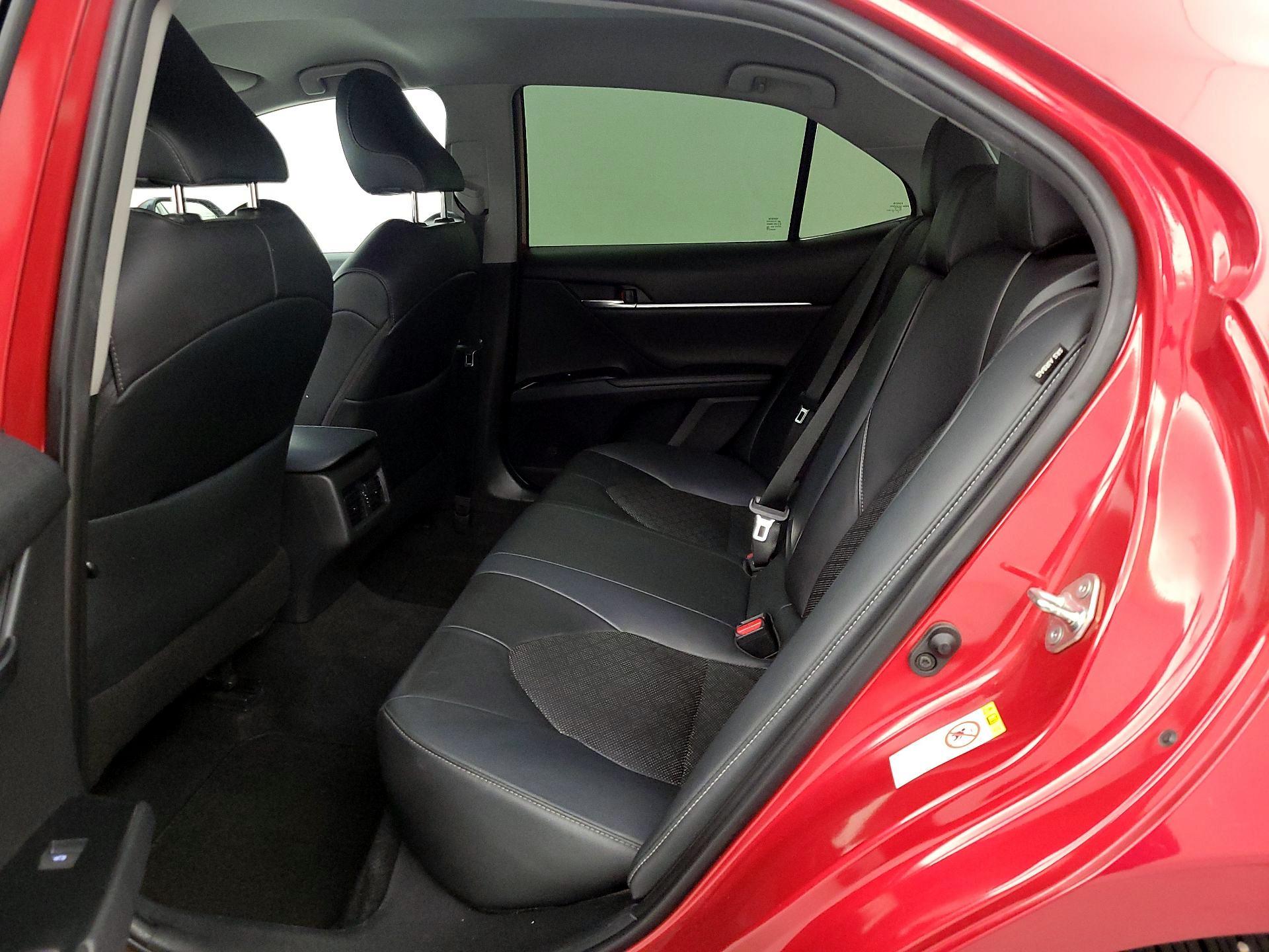 Thumbnail: 2019 Toyota Camry - 19