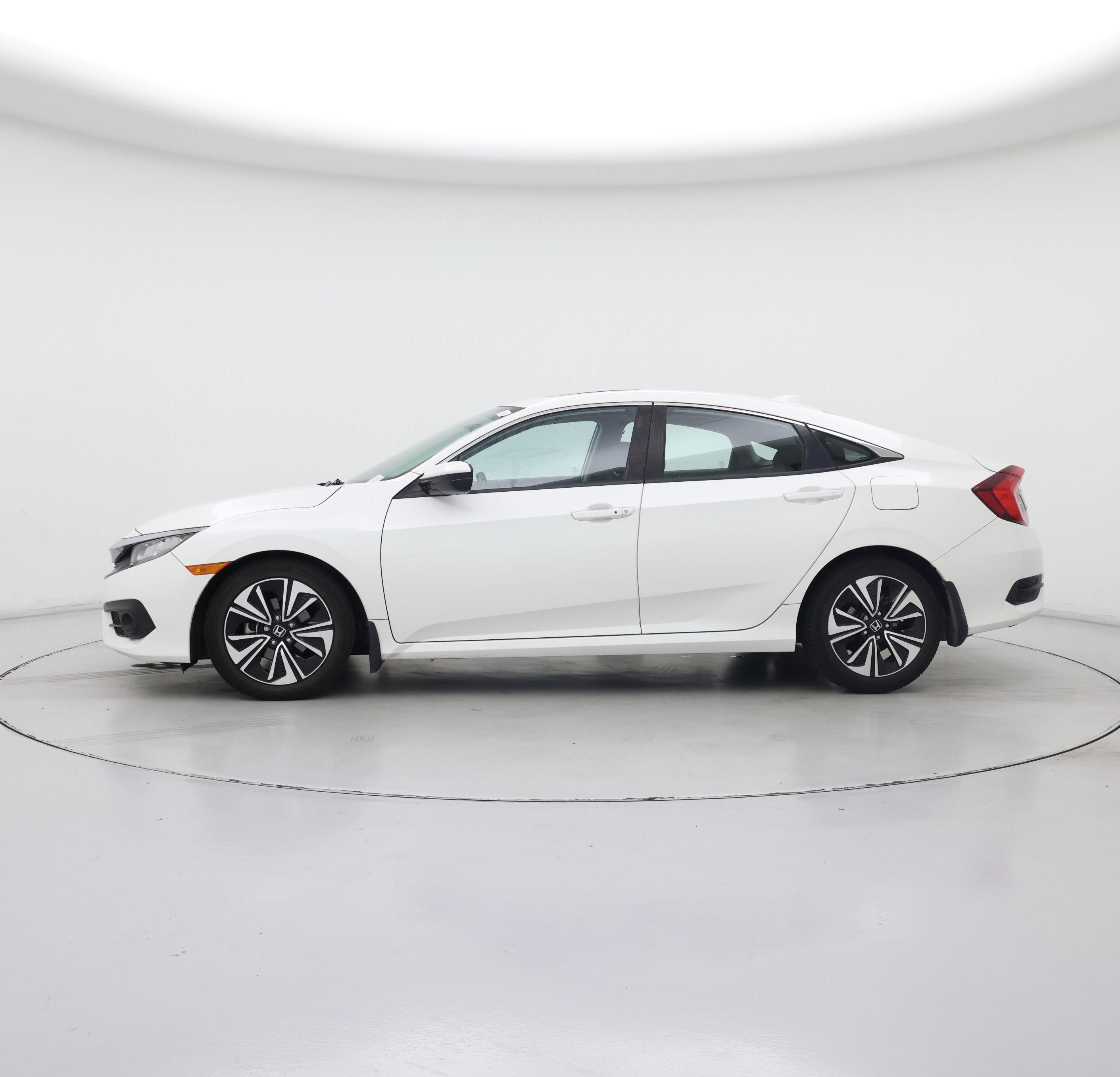 Thumbnail: 2017 Honda Civic - 3