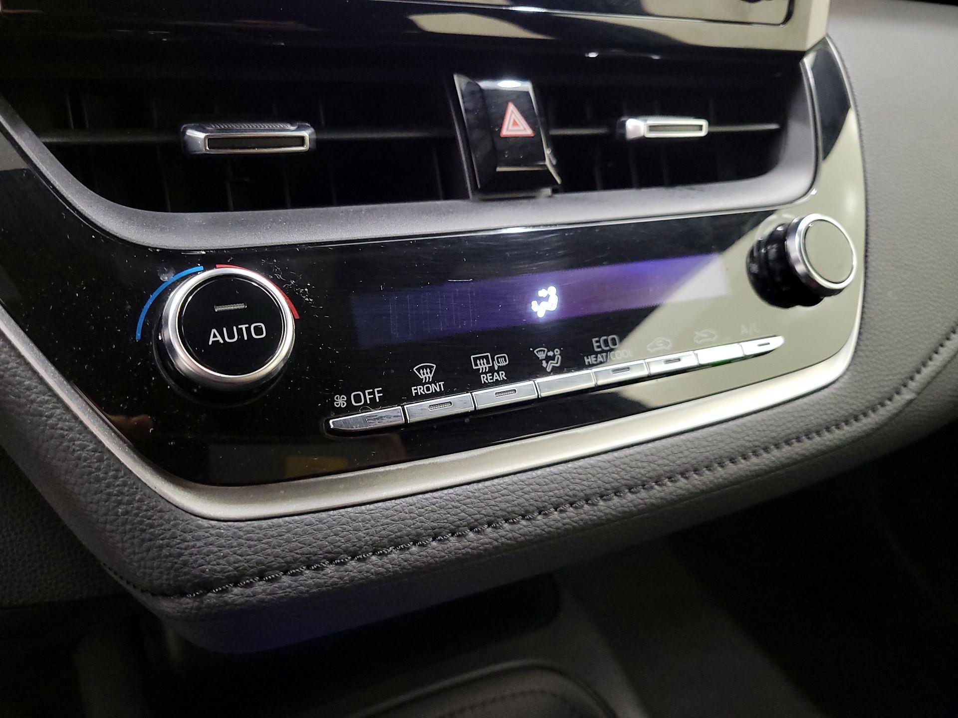 Thumbnail: 2020 Toyota Corolla - 16