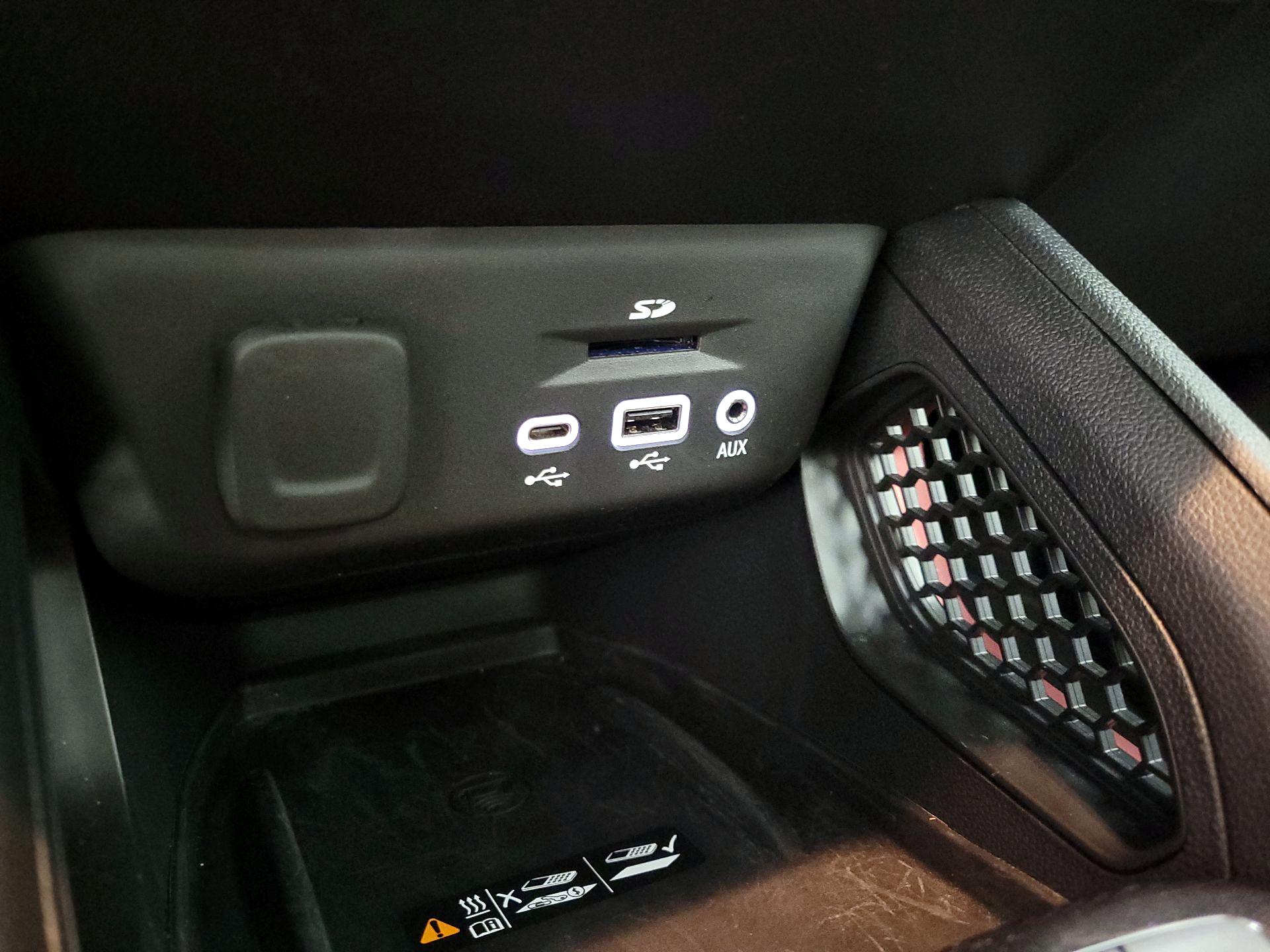 Thumbnail: 2023 Chevrolet TrailBlazer - 18