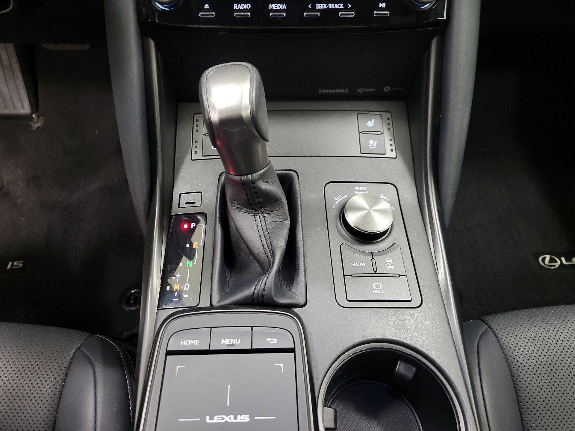 Thumbnail: 2023 Lexus IS - 17