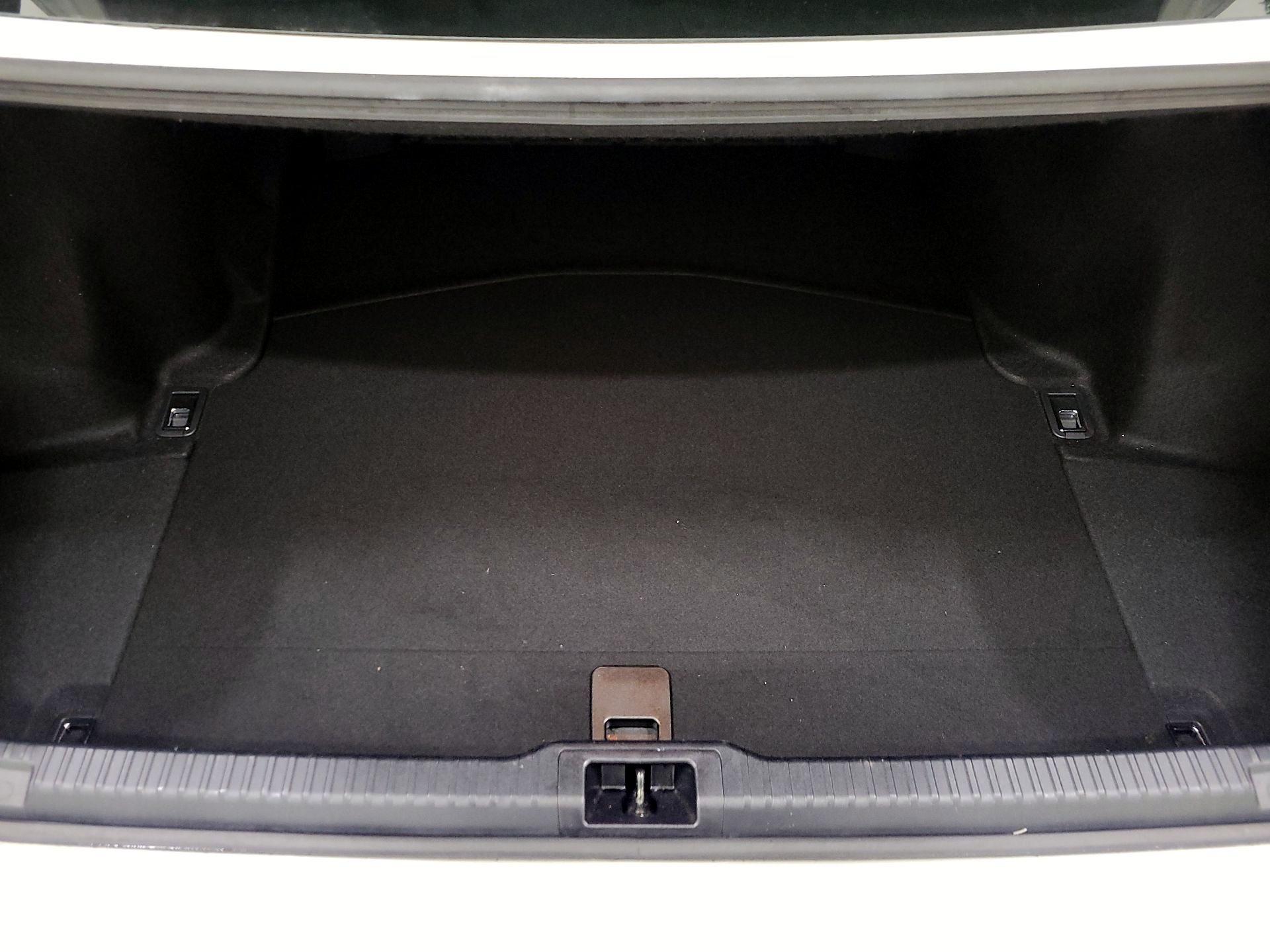 Thumbnail: 2023 Lexus IS - 20