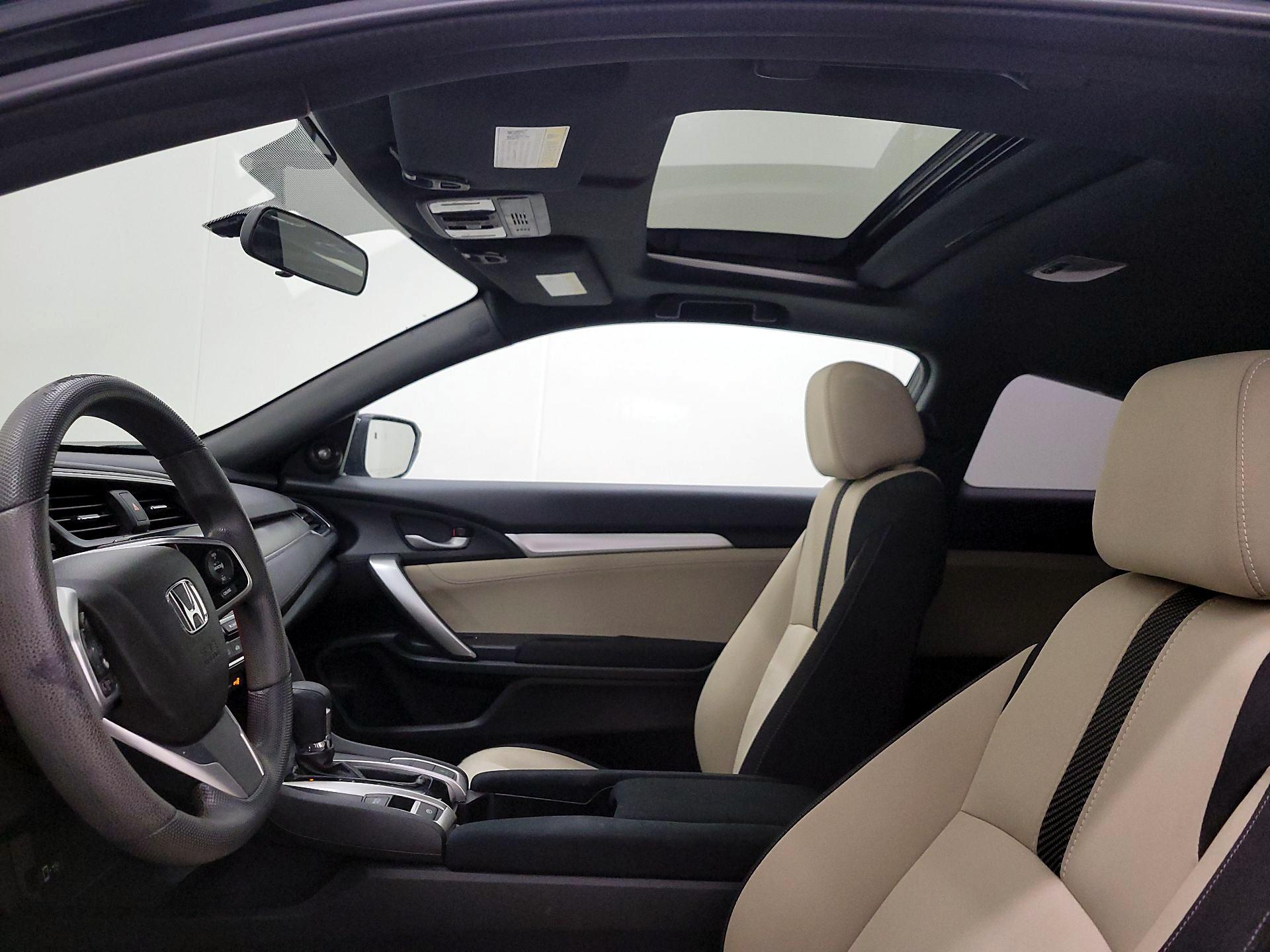 Thumbnail: 2016 Honda Civic - 19