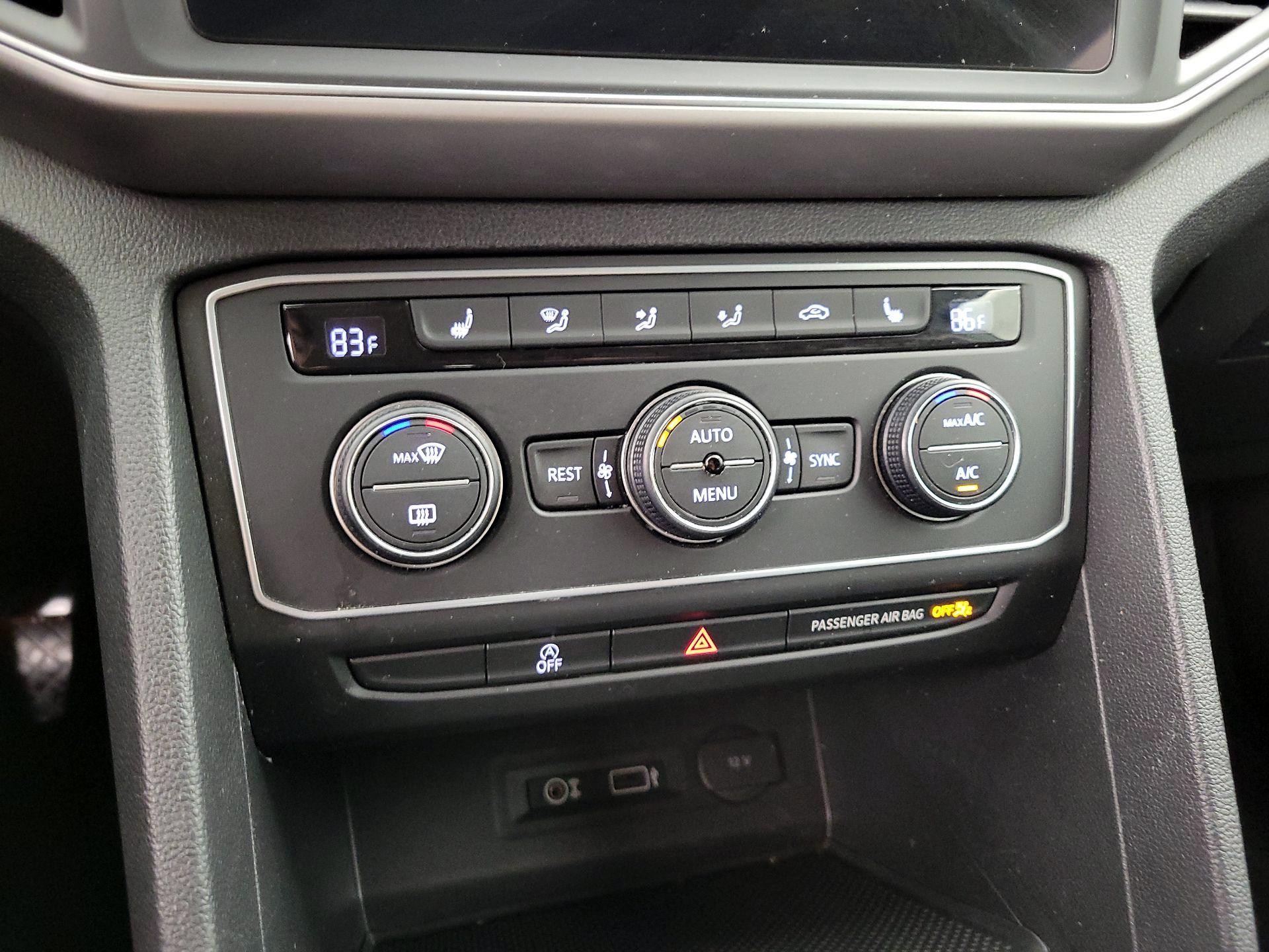 Thumbnail: 2019 Volkswagen Atlas - 16