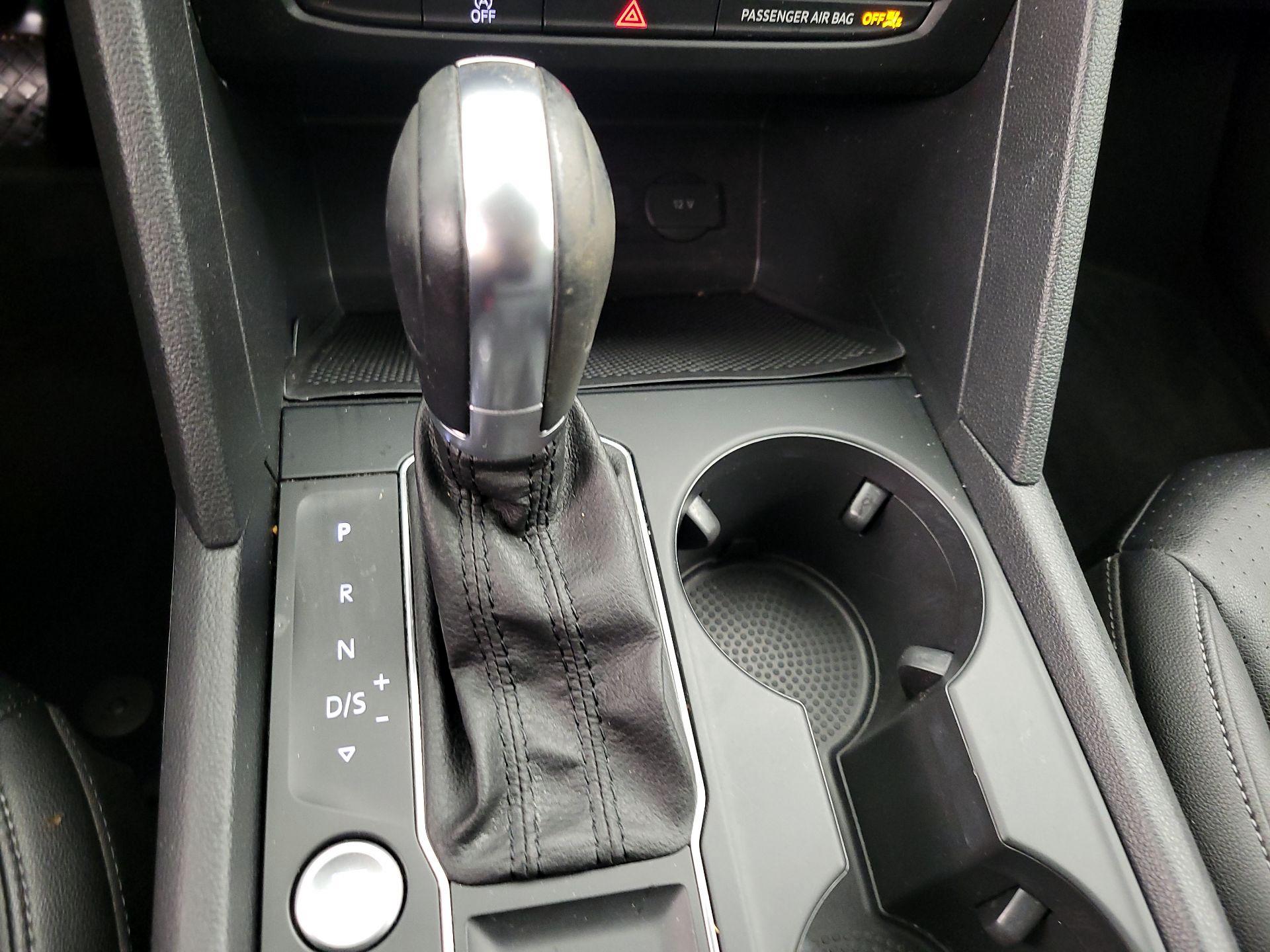 Thumbnail: 2019 Volkswagen Atlas - 17