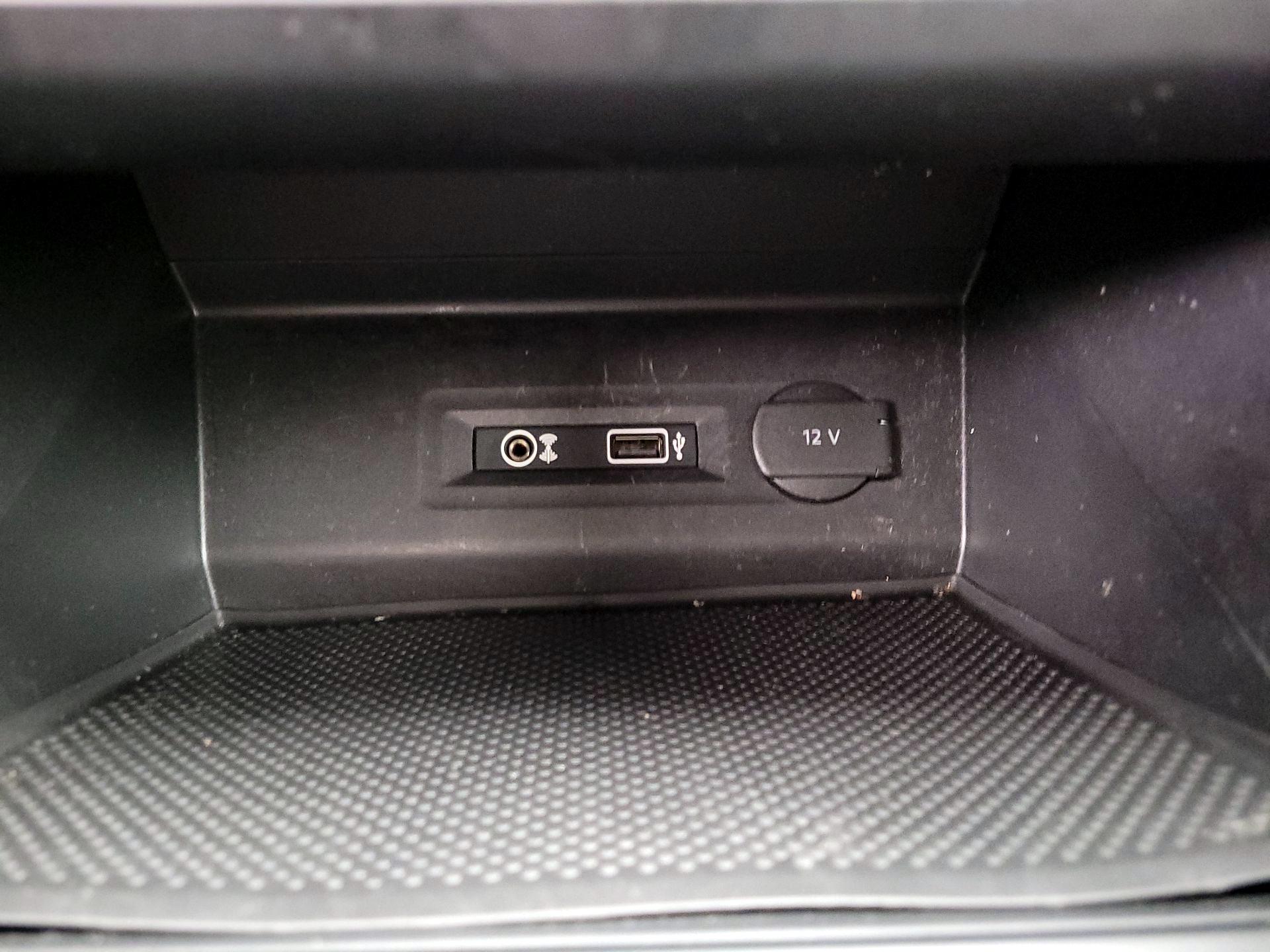 Thumbnail: 2019 Volkswagen Atlas - 18