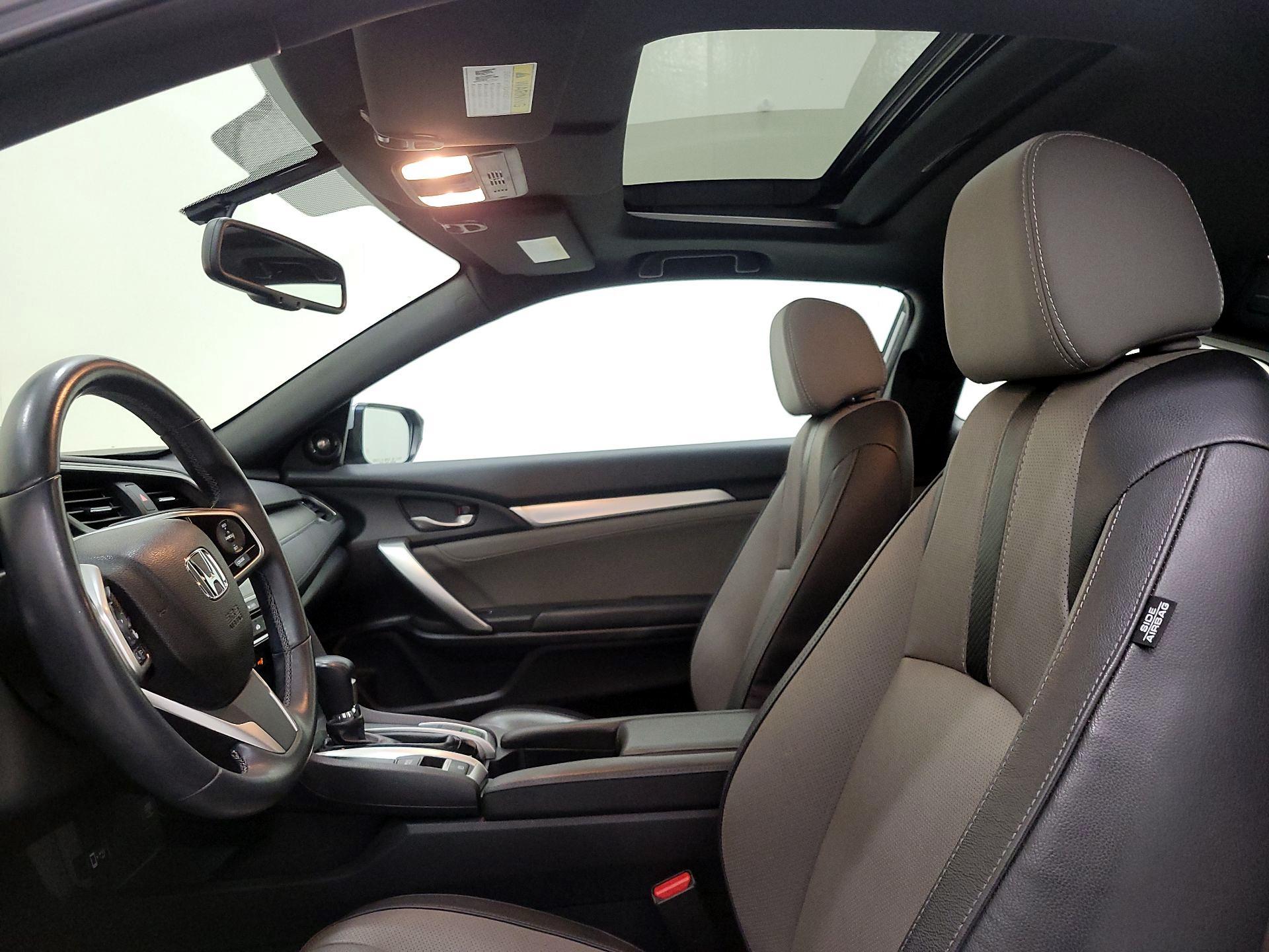 Thumbnail: 2016 Honda Civic - 19