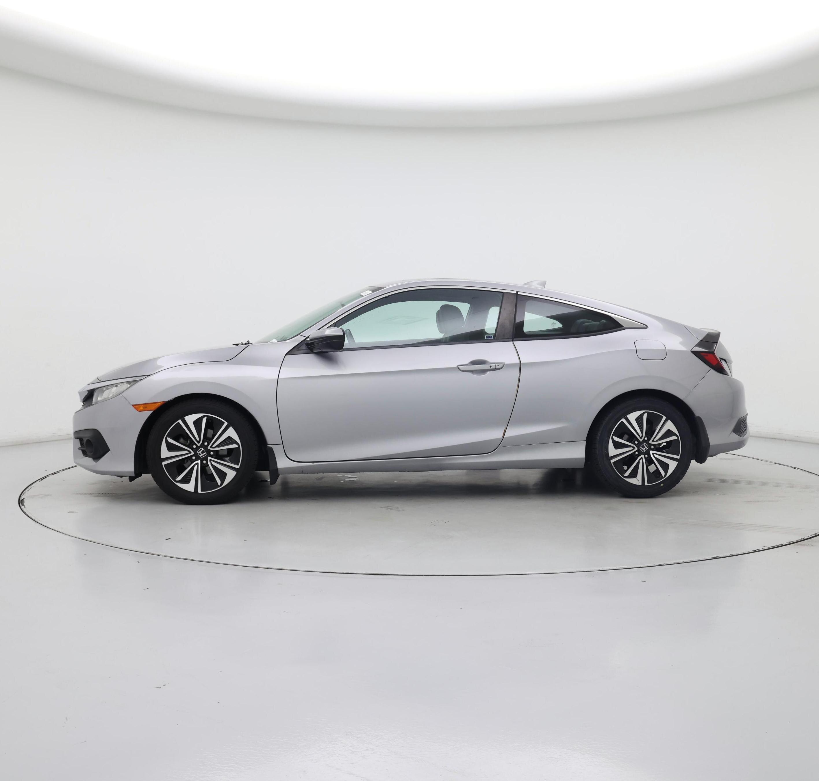 Thumbnail: 2016 Honda Civic - 3