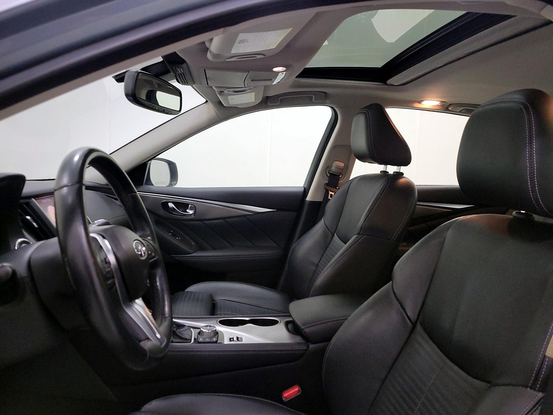 Thumbnail: 2018 INFINITI Q50 - 19