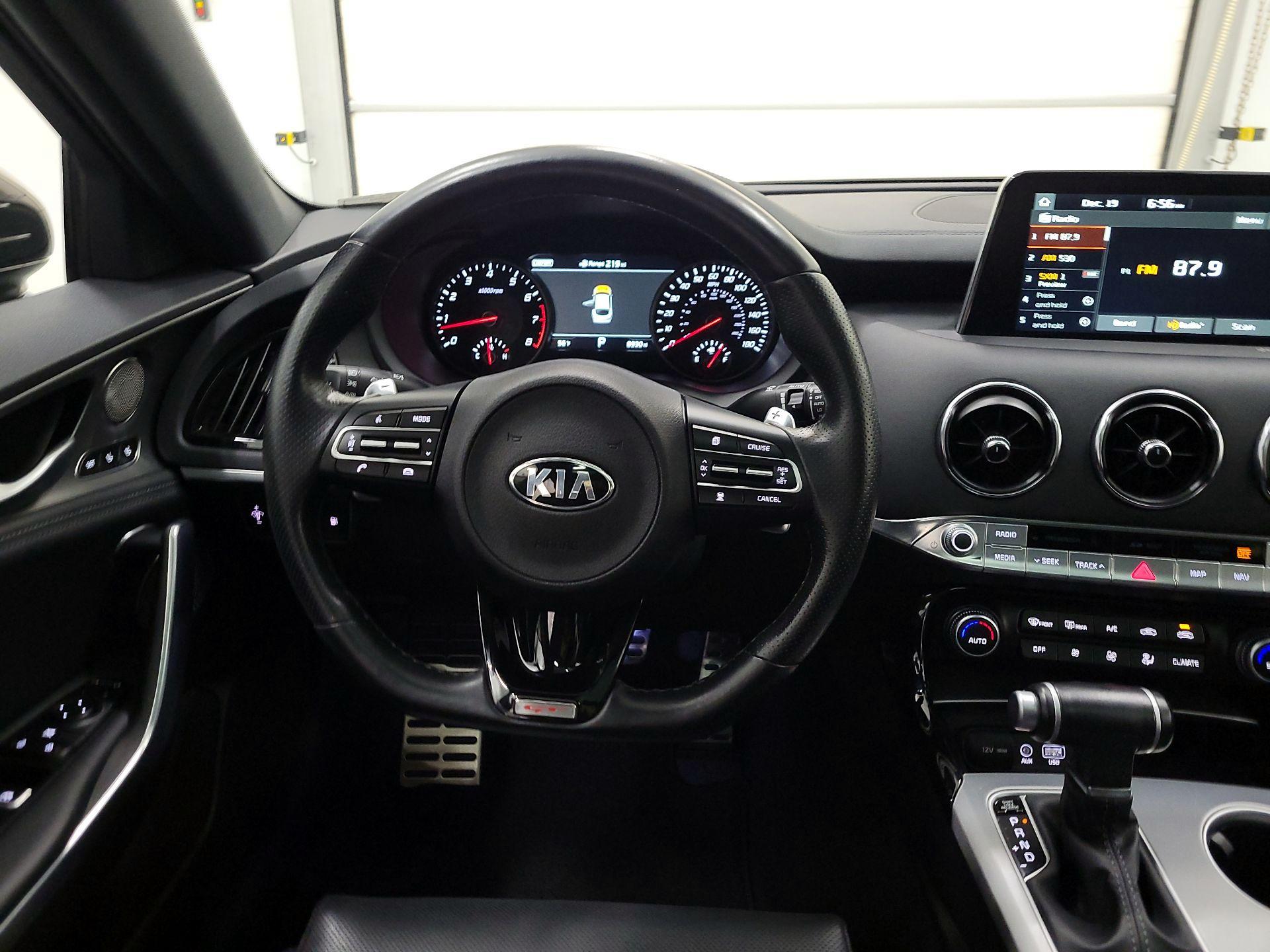 Thumbnail: 2020 Kia Stinger - 10