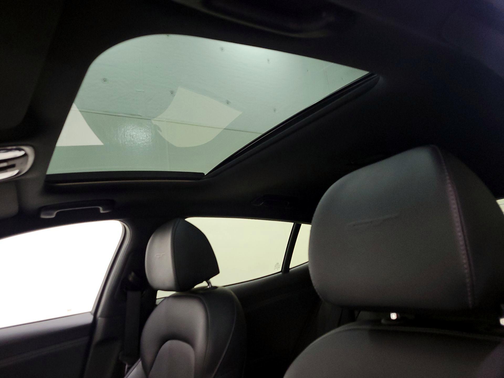 Thumbnail: 2020 Kia Stinger - 19