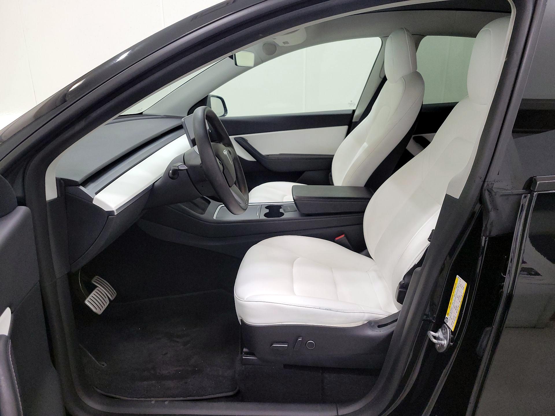 Thumbnail: 2022 Tesla Model Y - 11