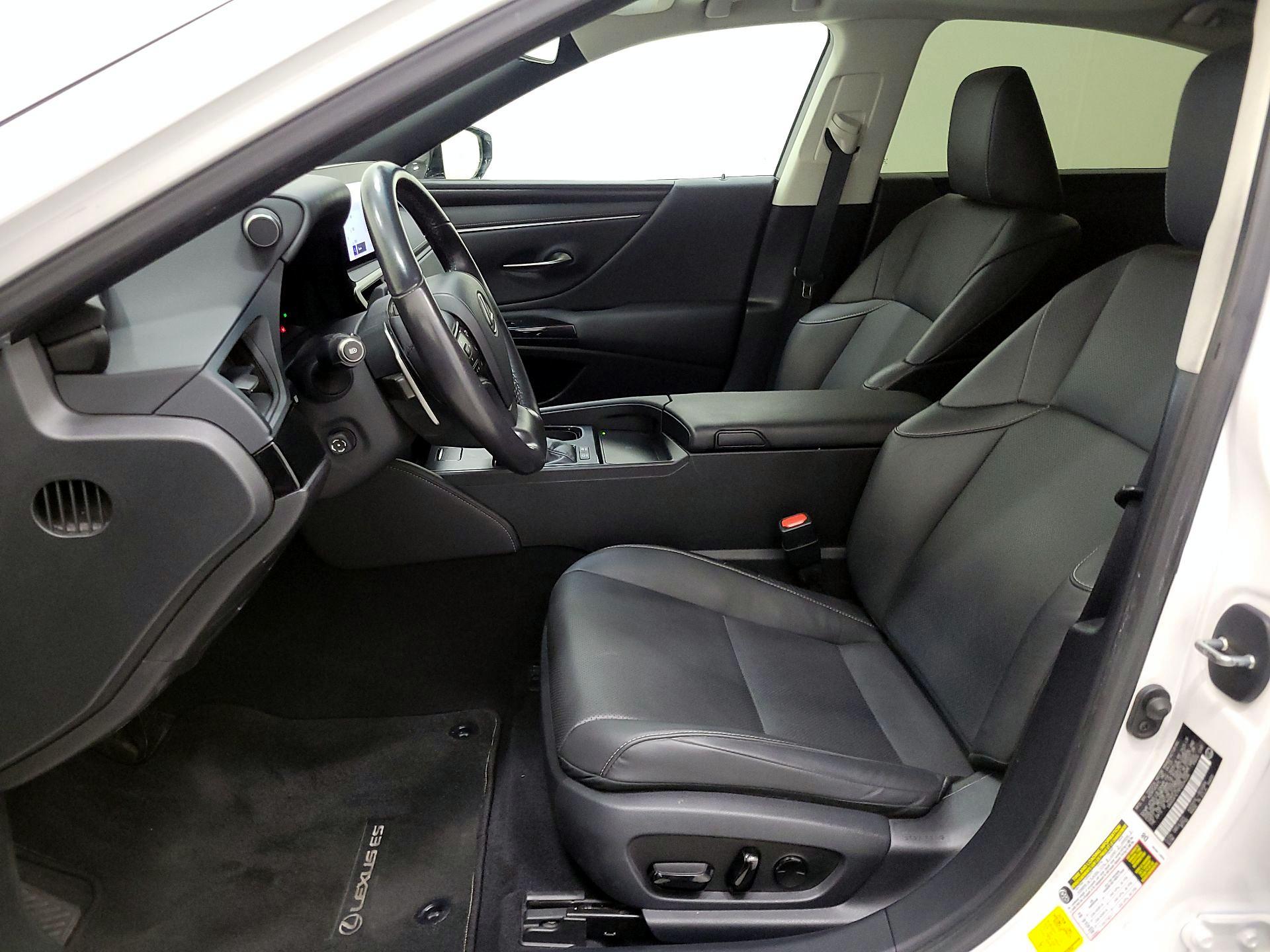 Thumbnail: 2023 Lexus ES - 11