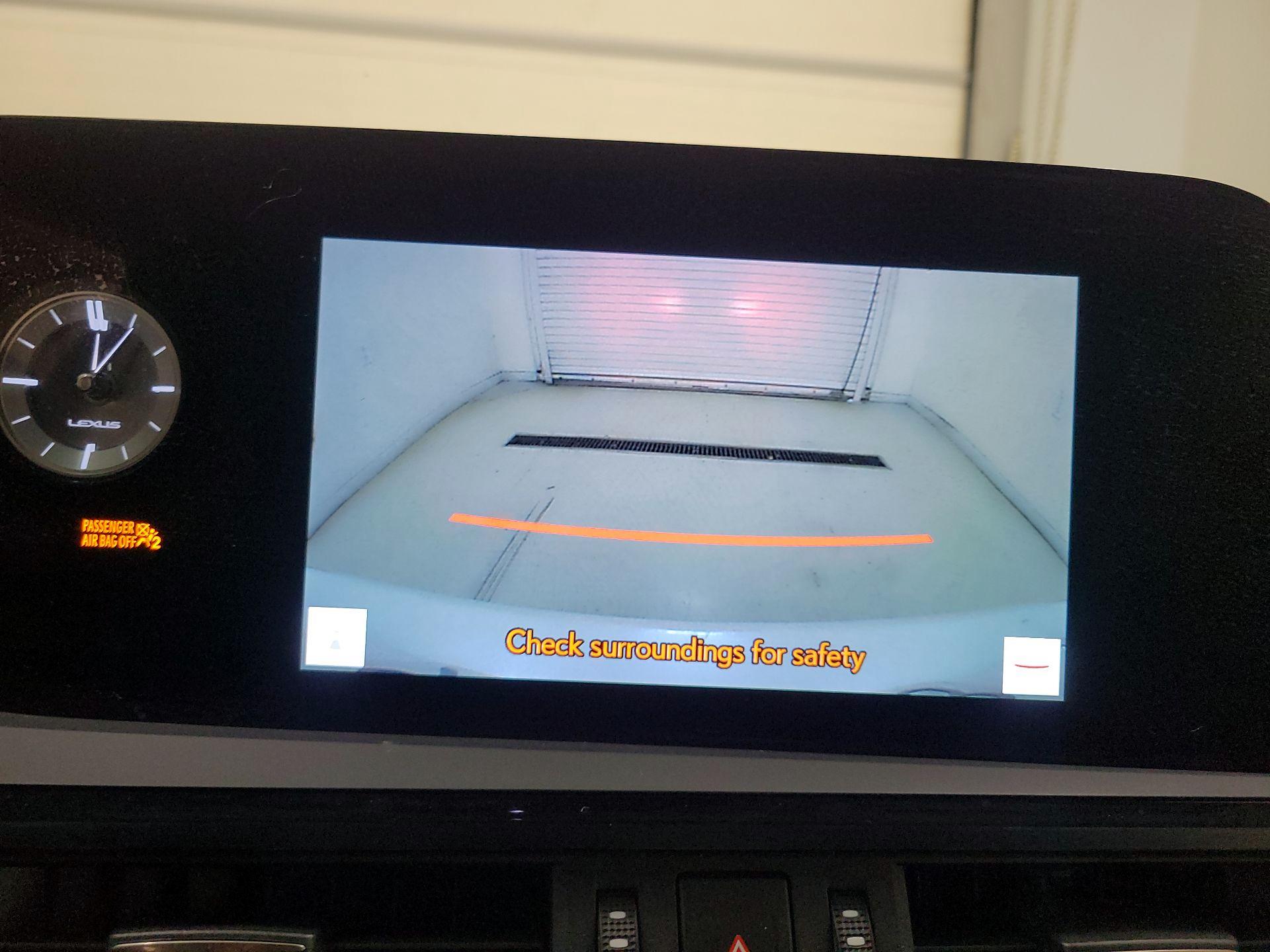 Thumbnail: 2023 Lexus ES - 14