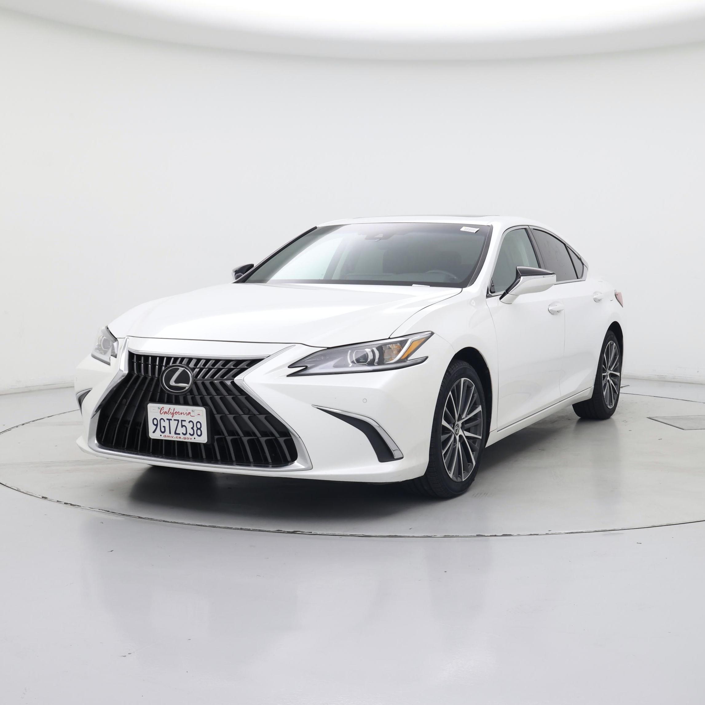 Thumbnail: 2023 Lexus ES - 4