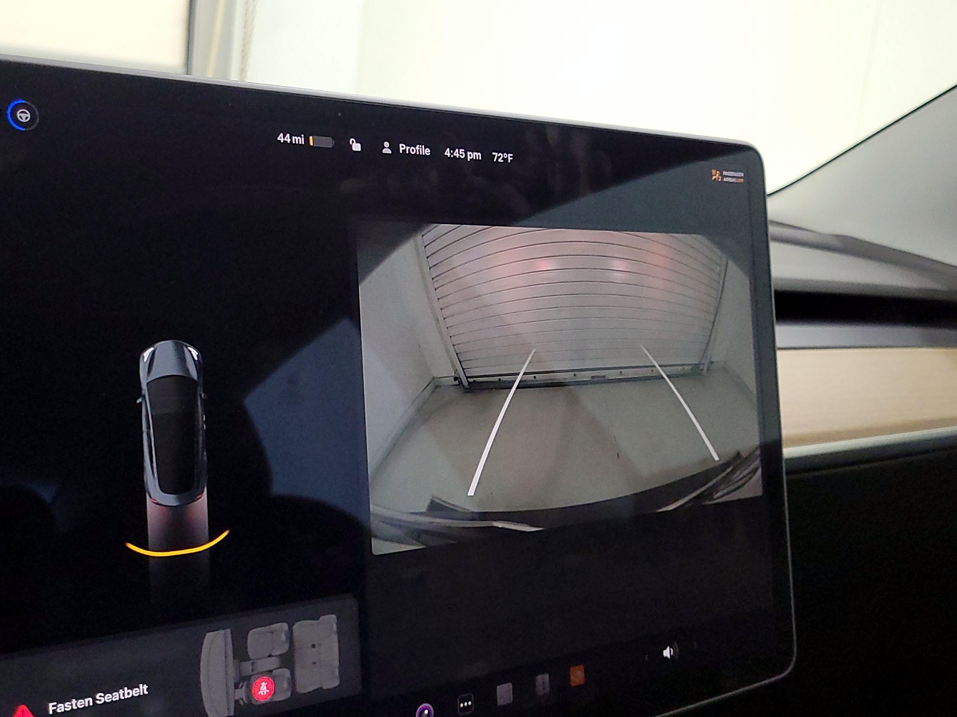 Thumbnail: 2022 Tesla Model 3 - 14