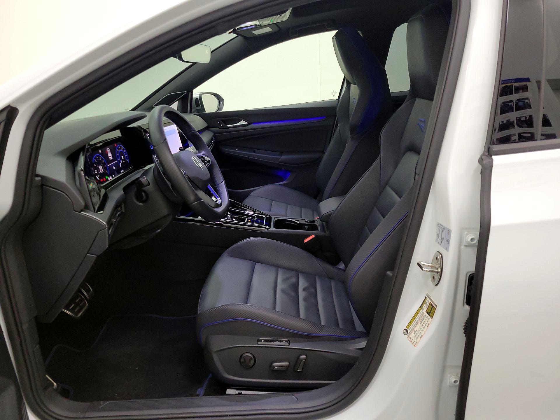 Thumbnail: 2024 Volkswagen Golf - 11