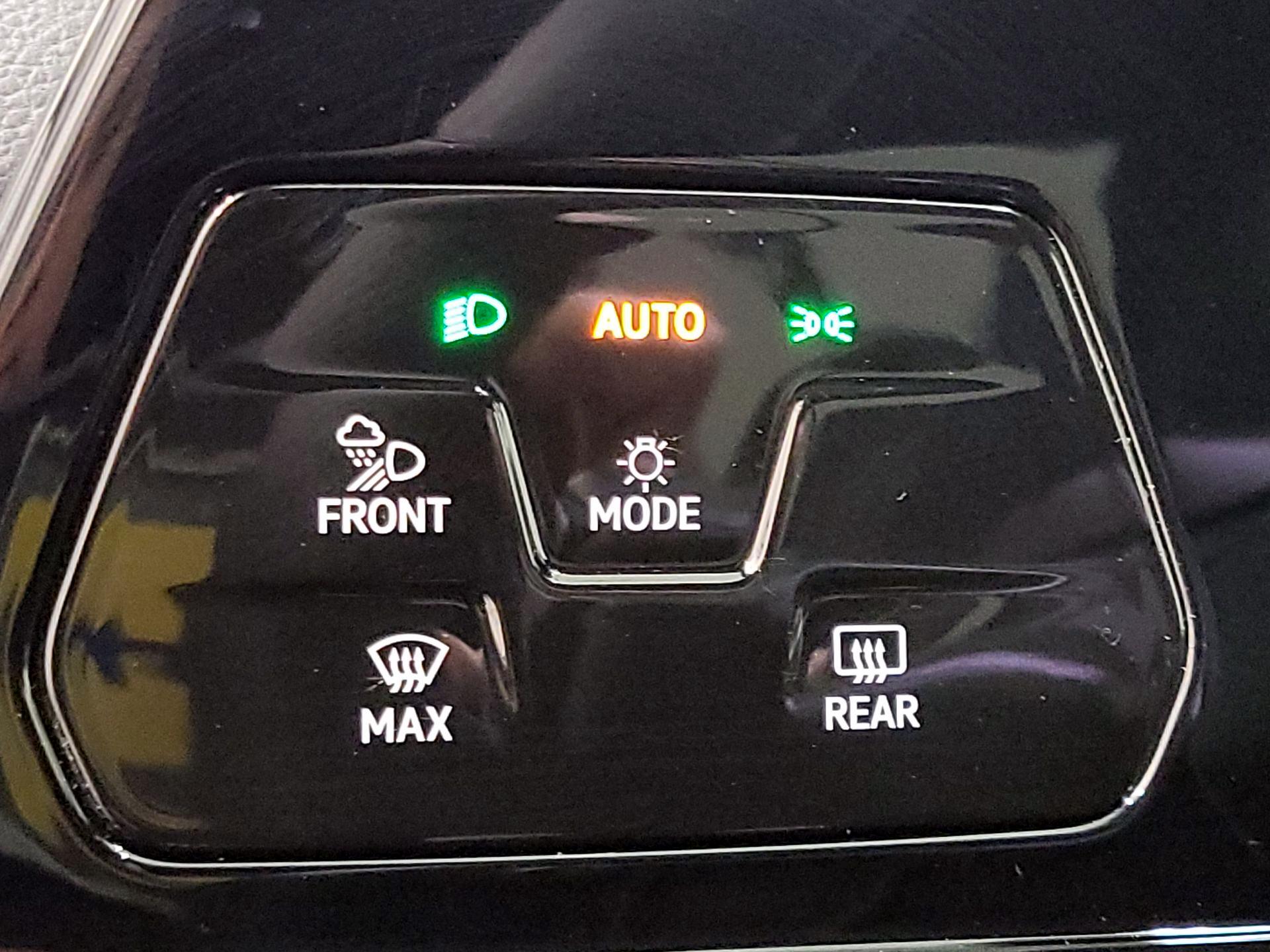 Thumbnail: 2024 Volkswagen Golf - 13