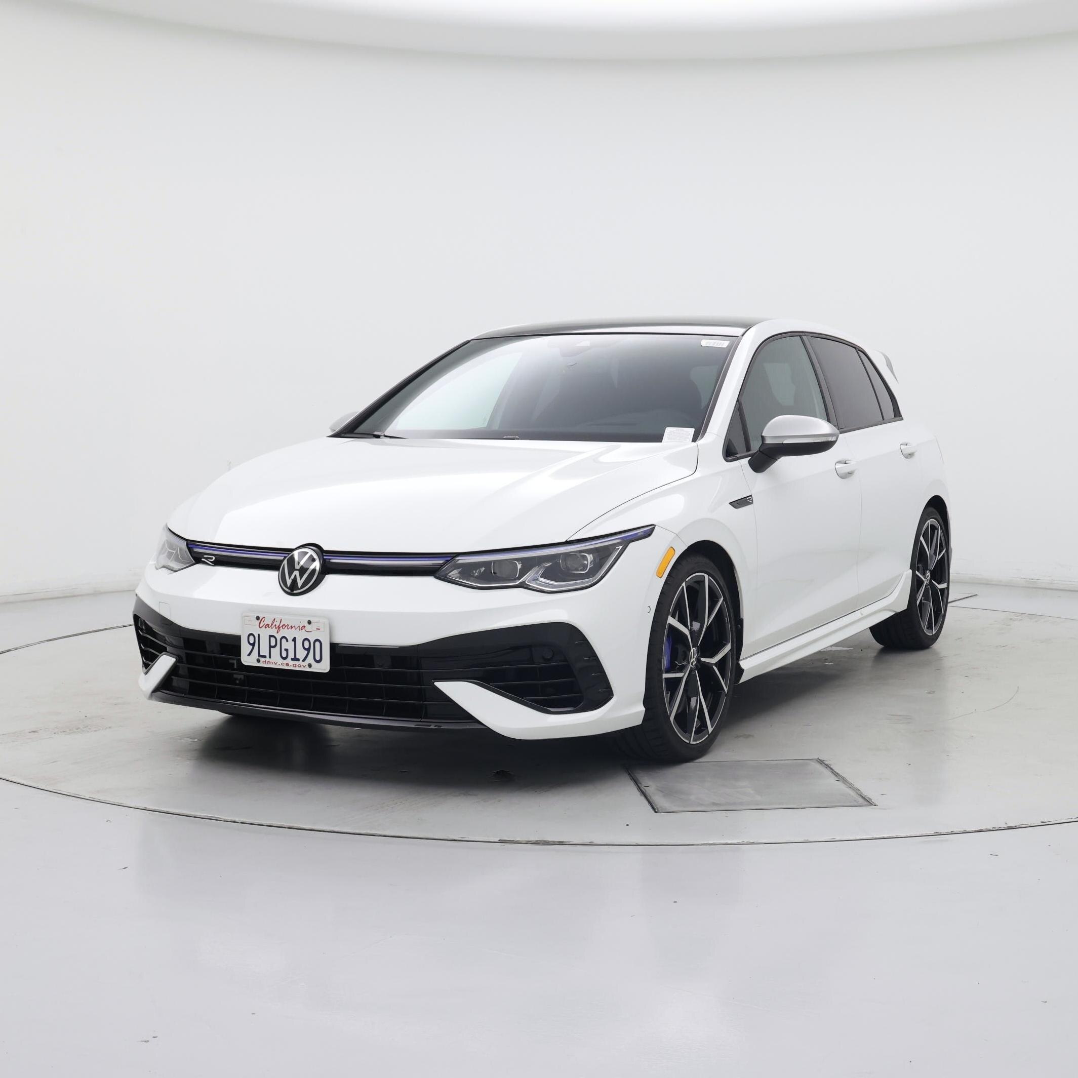 Thumbnail: 2024 Volkswagen Golf - 4