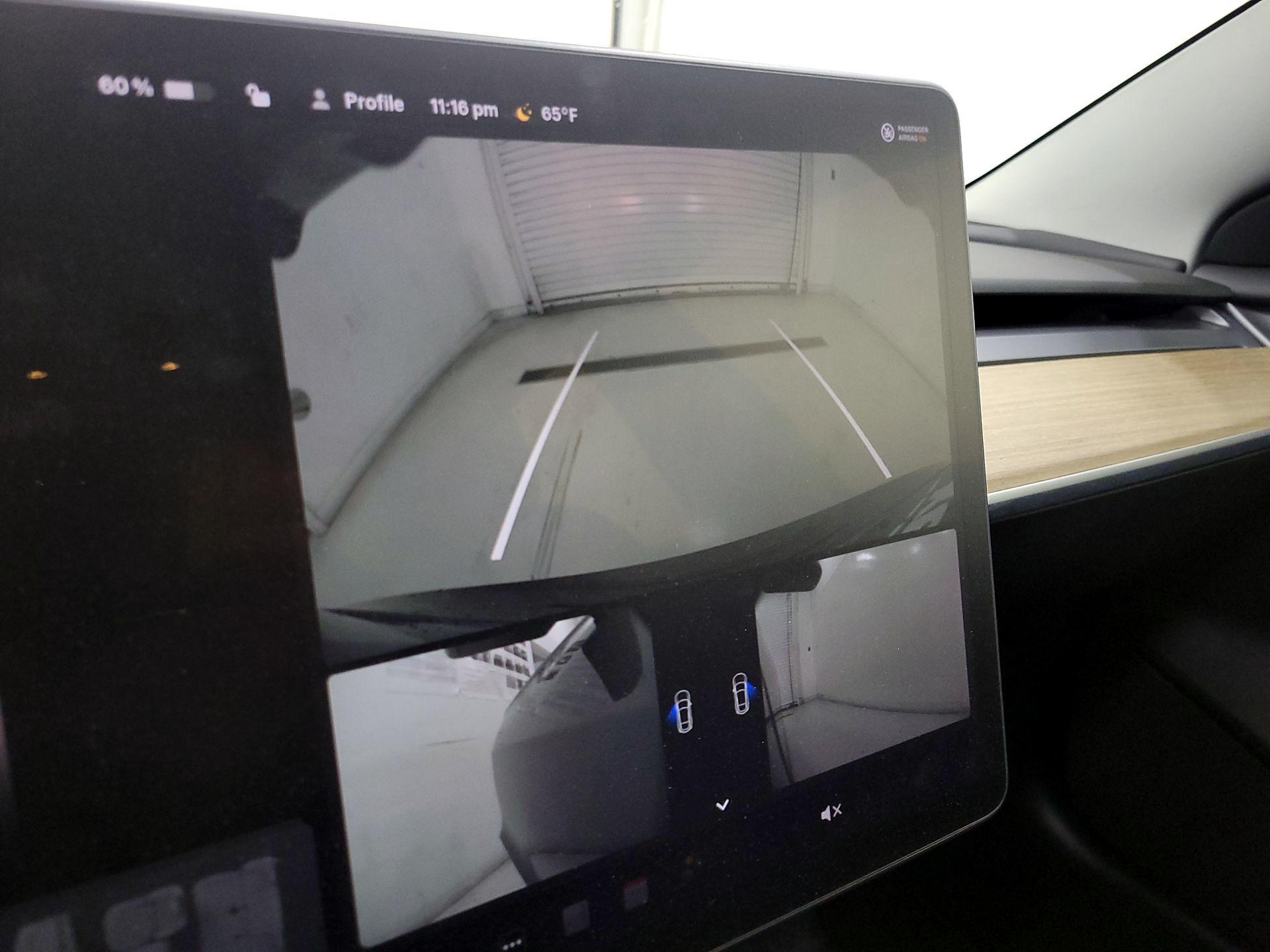 Thumbnail: 2021 Tesla Model 3 - 14