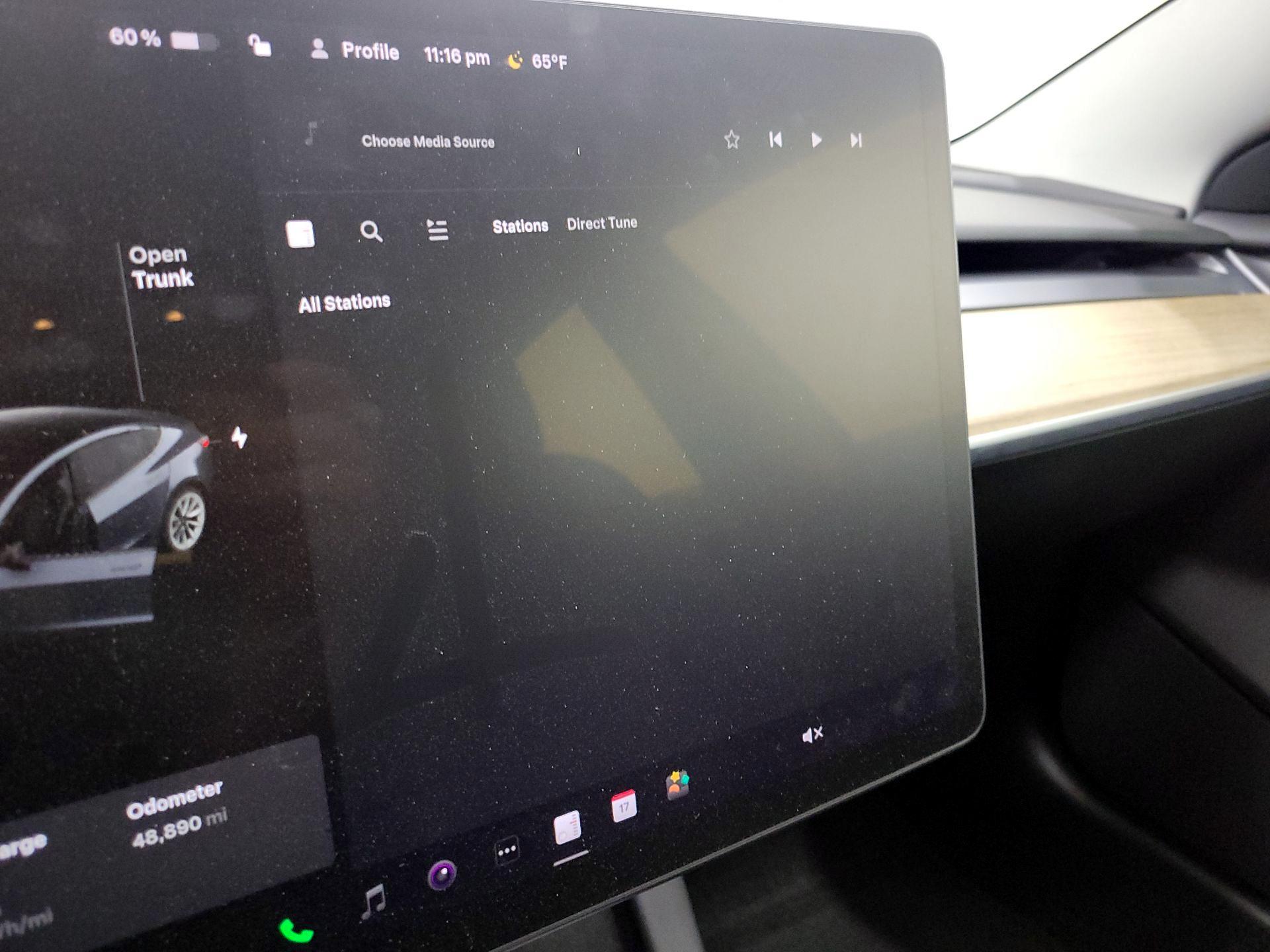 Thumbnail: 2021 Tesla Model 3 - 15