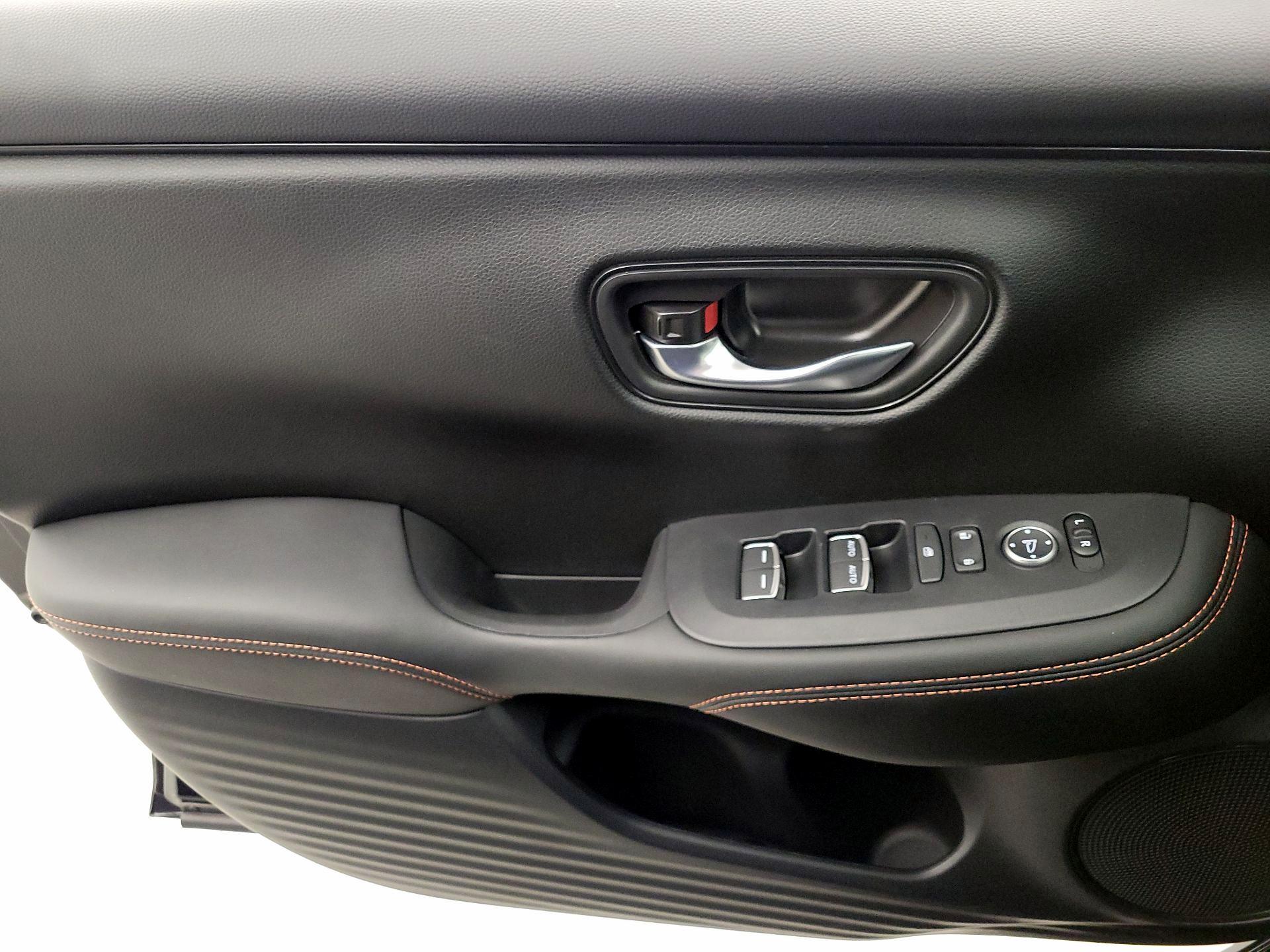 Thumbnail: 2024 Honda HR-V - 12