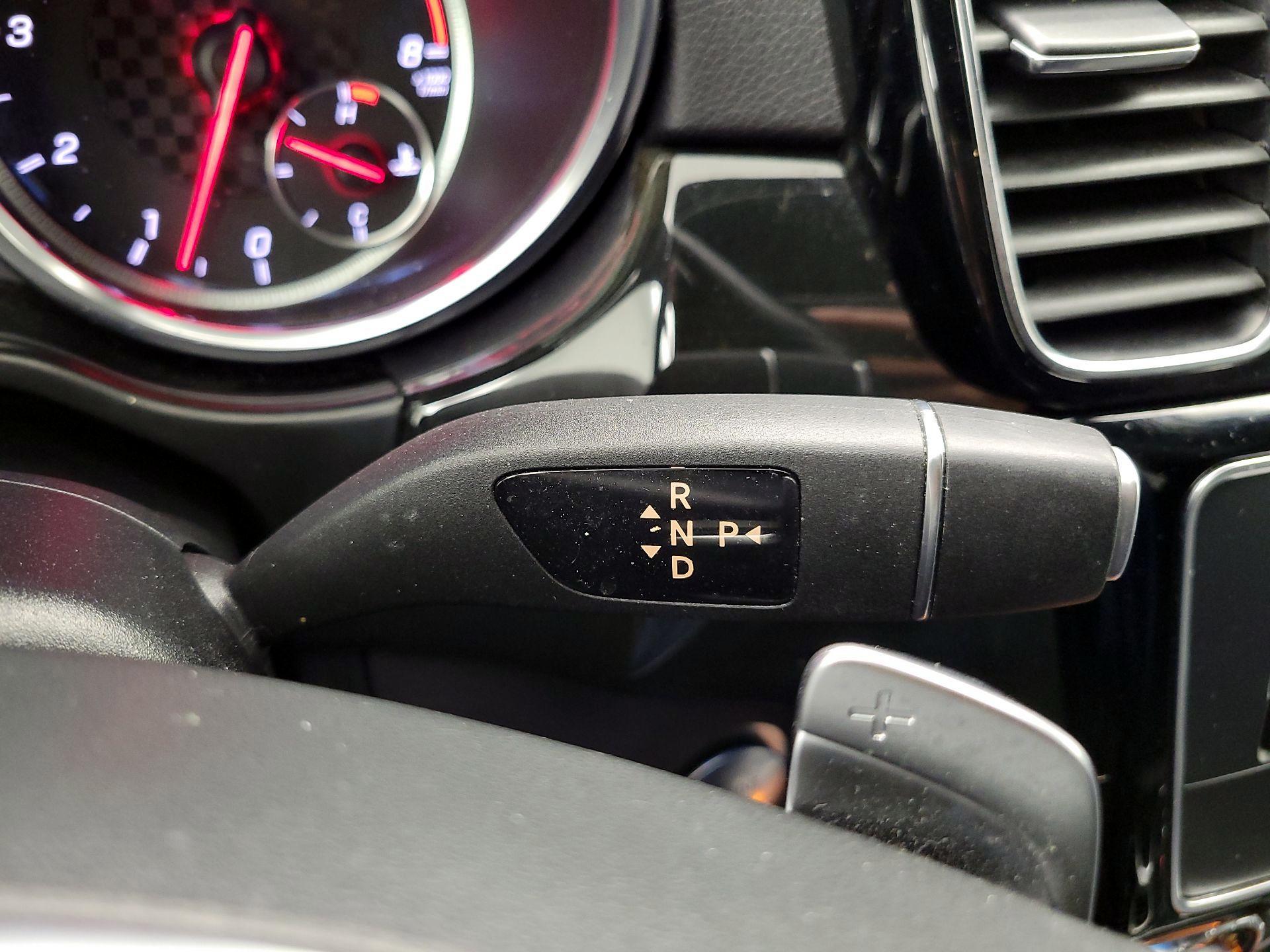 Thumbnail: 2019 Mercedes-Benz GLE - 17