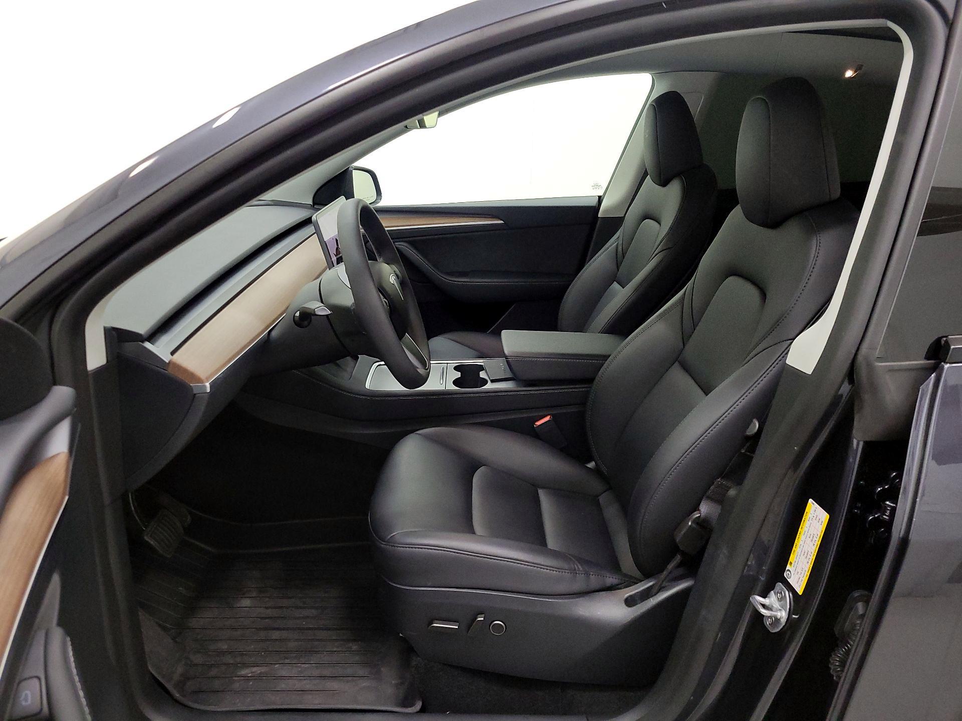 Thumbnail: 2024 Tesla Model Y - 11