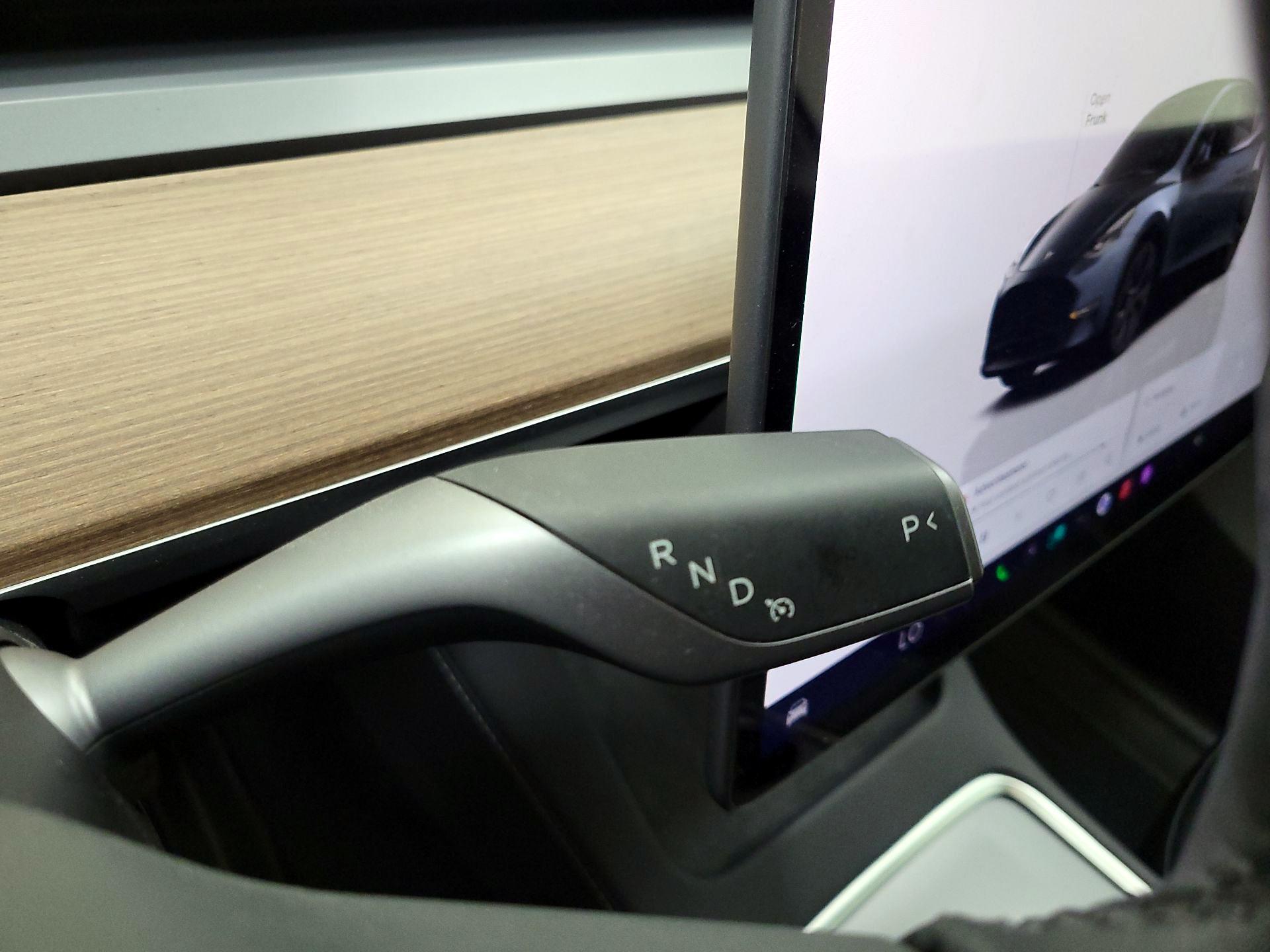 Thumbnail: 2024 Tesla Model Y - 17